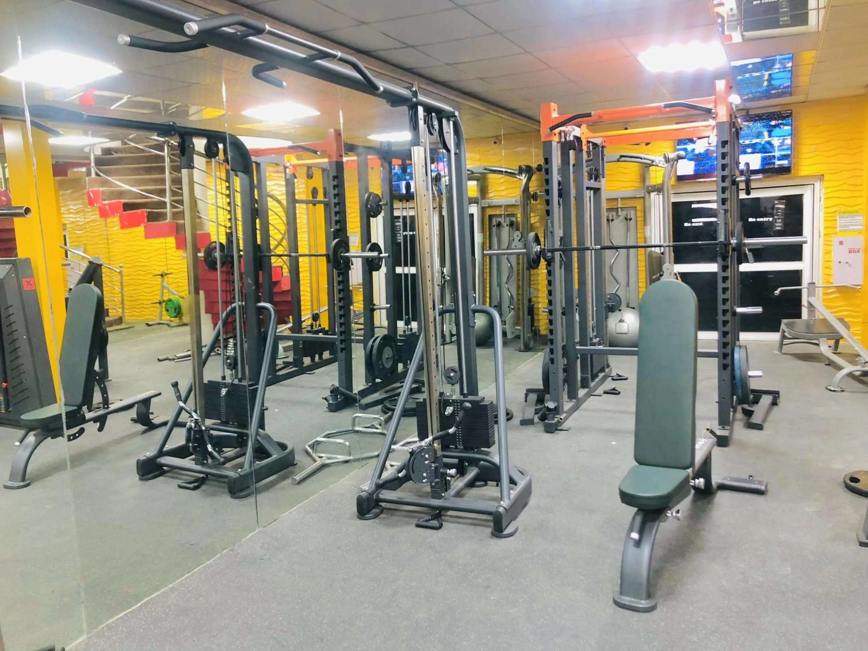 Fitness centre/facilities in Dalchifit Suites by Premium Swiss Hospitality