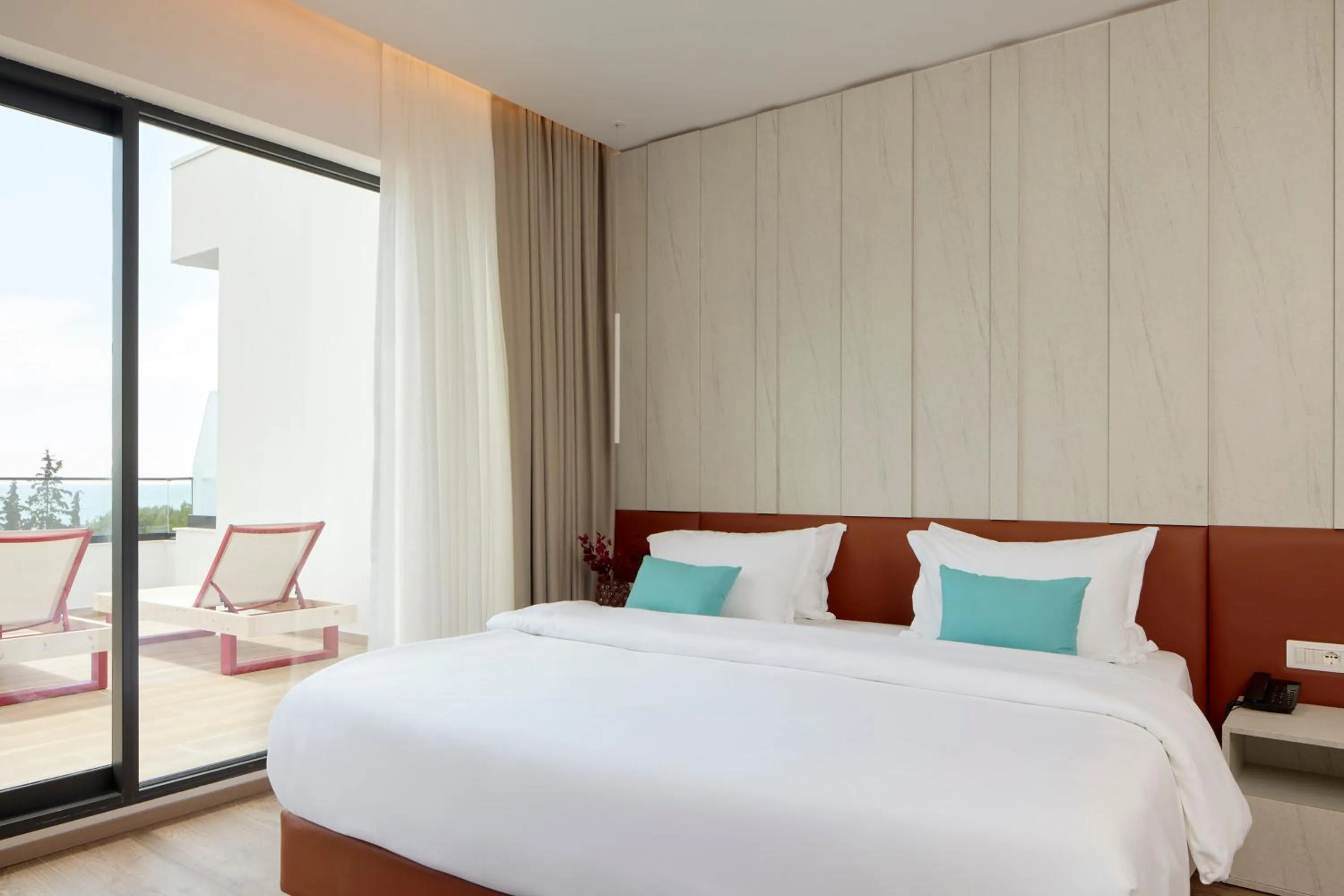 Bed in Sol Tropikal Durrës