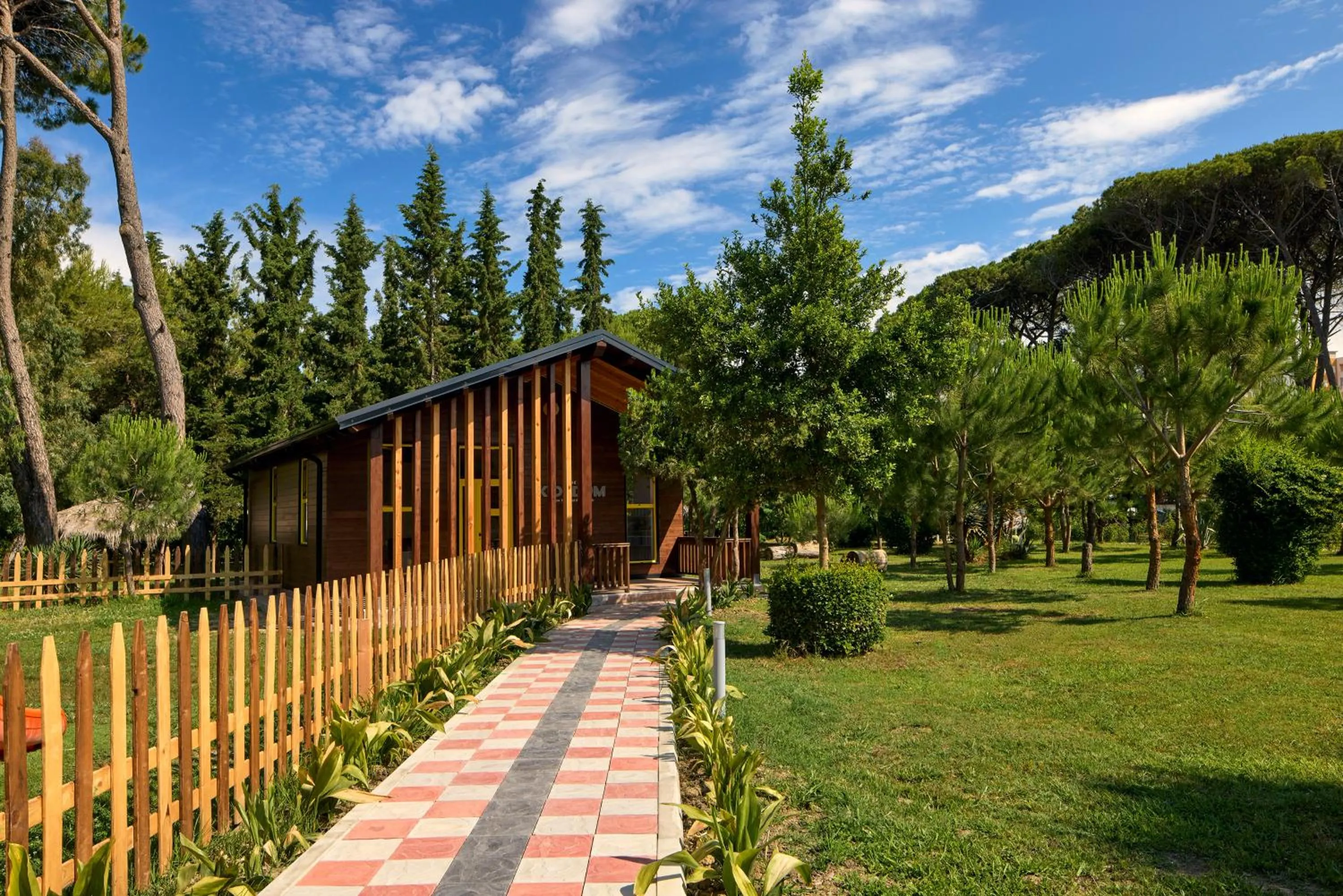 Property building in Sol Tropikal Durrës