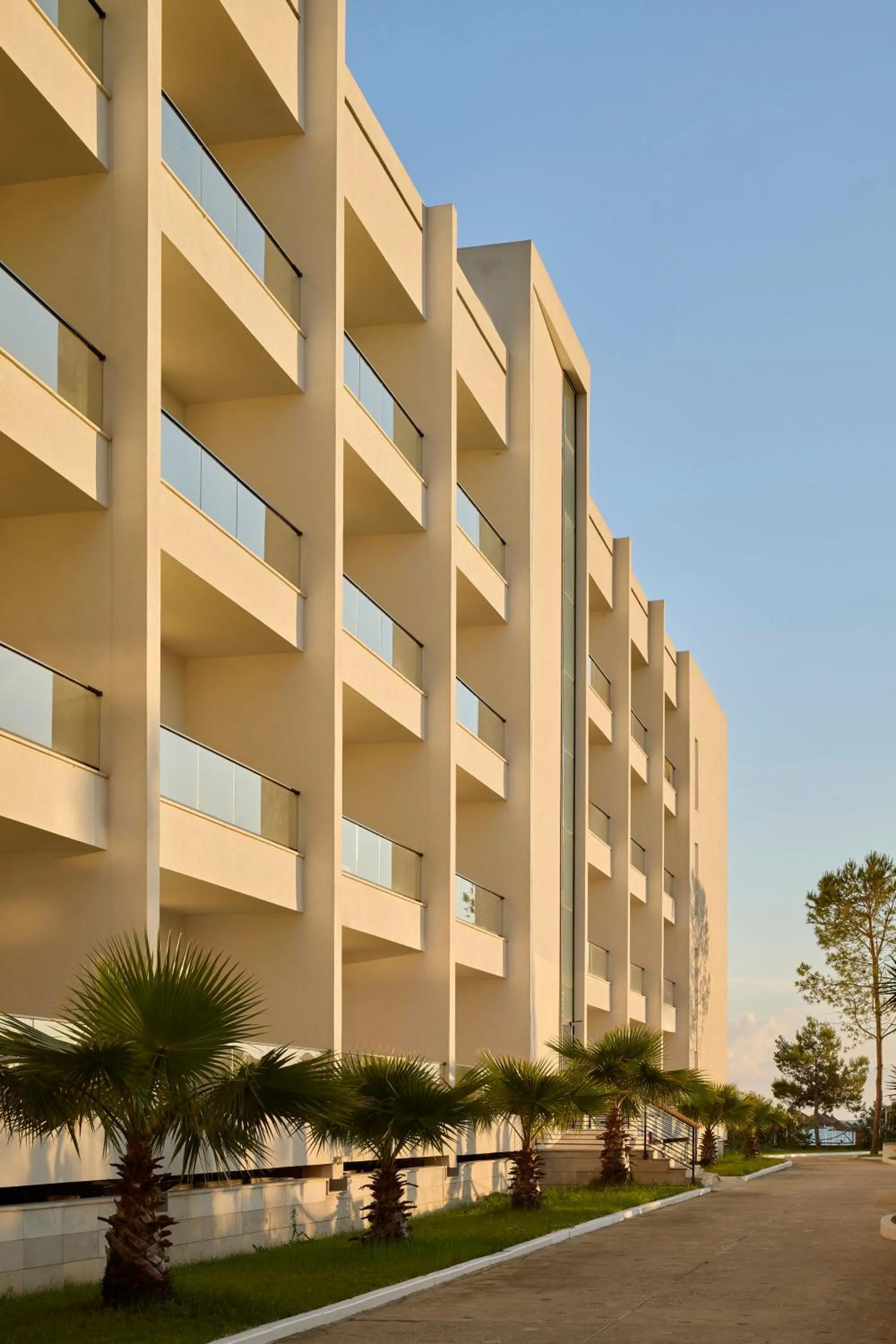 Property building in Sol Tropikal Durrës