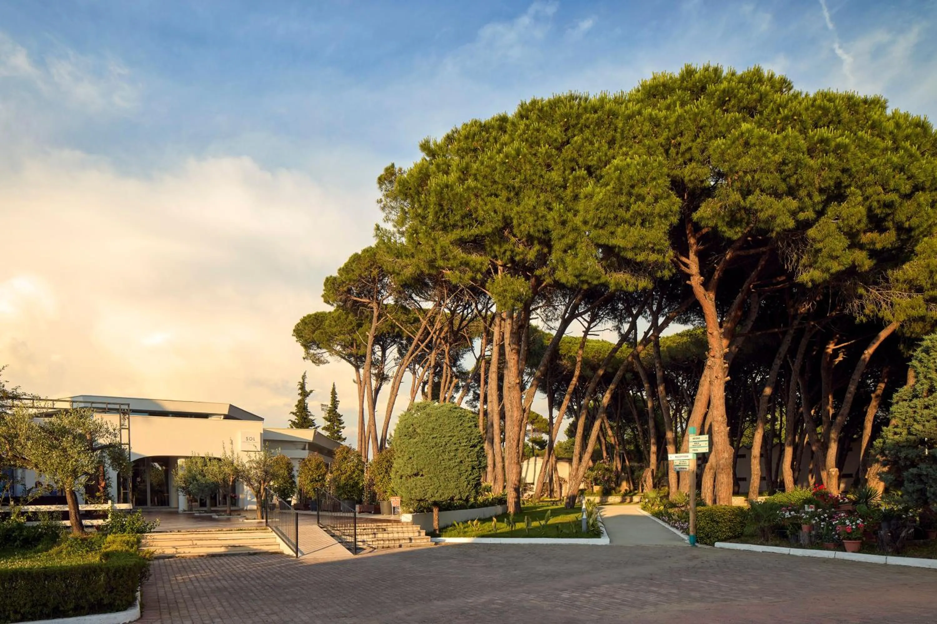 Property building in SOL Tropikal Durres