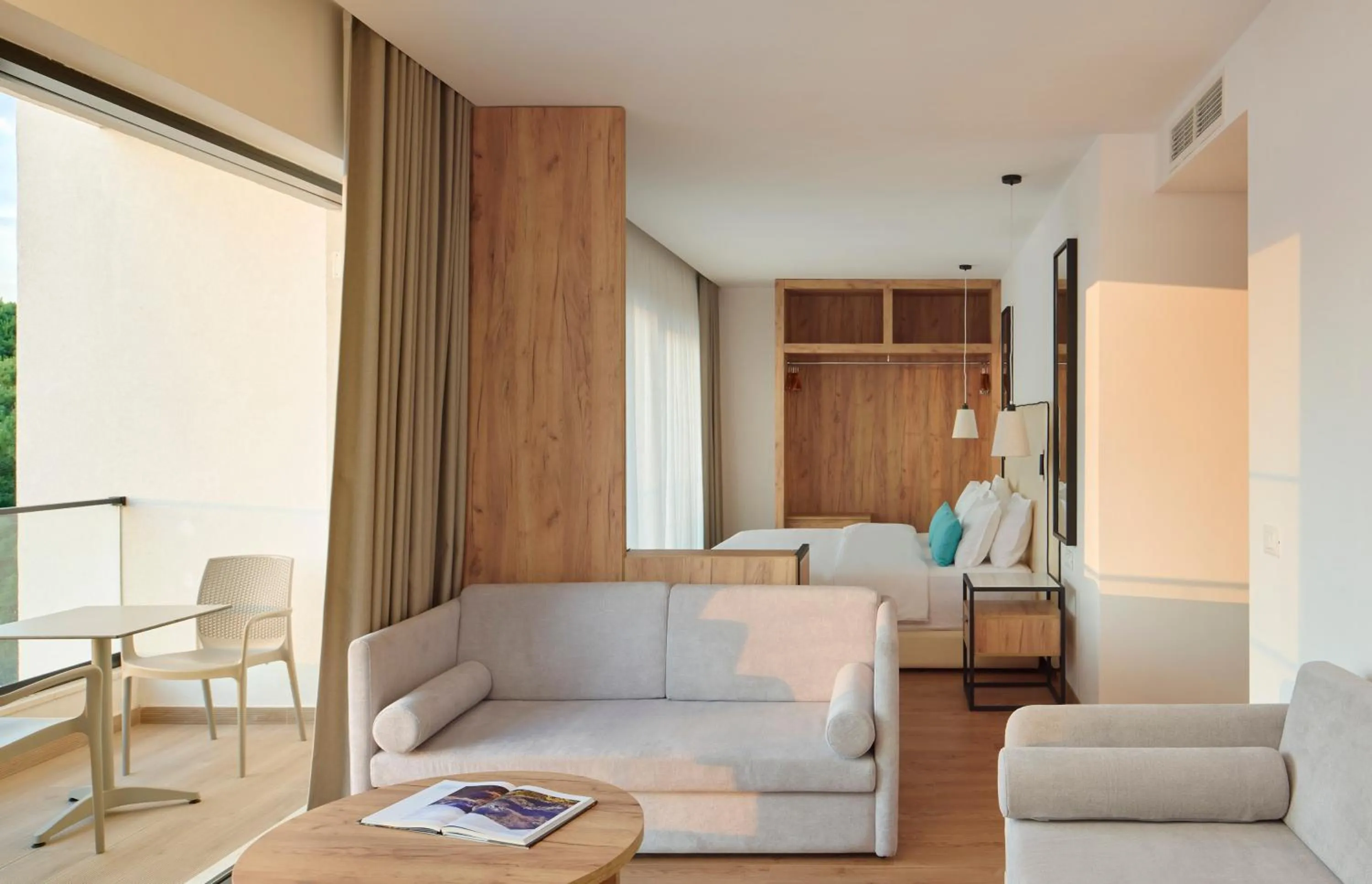 Bed in Sol Tropikal Durrës