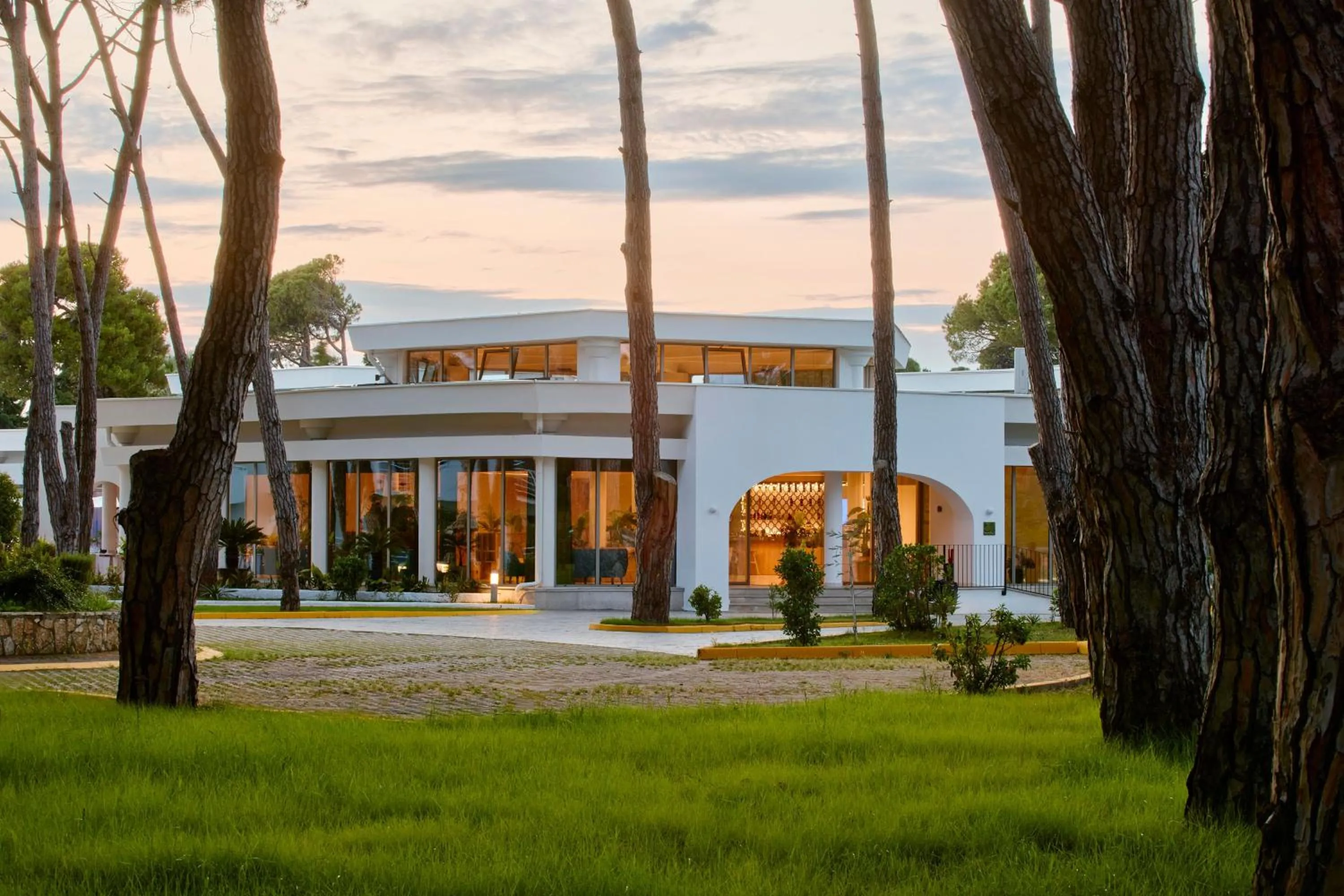 Property building in SOL Tropikal Durres