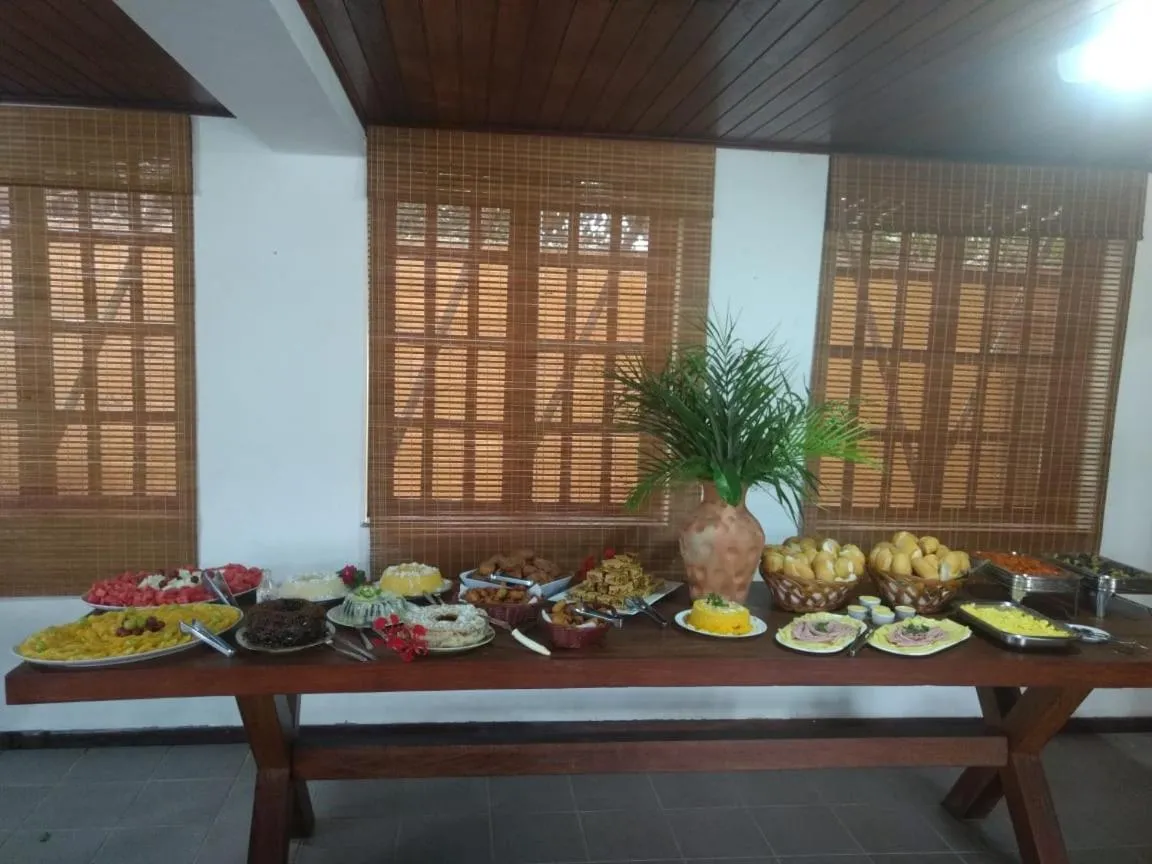 Breakfast in Pousada Dos Girassois Prado