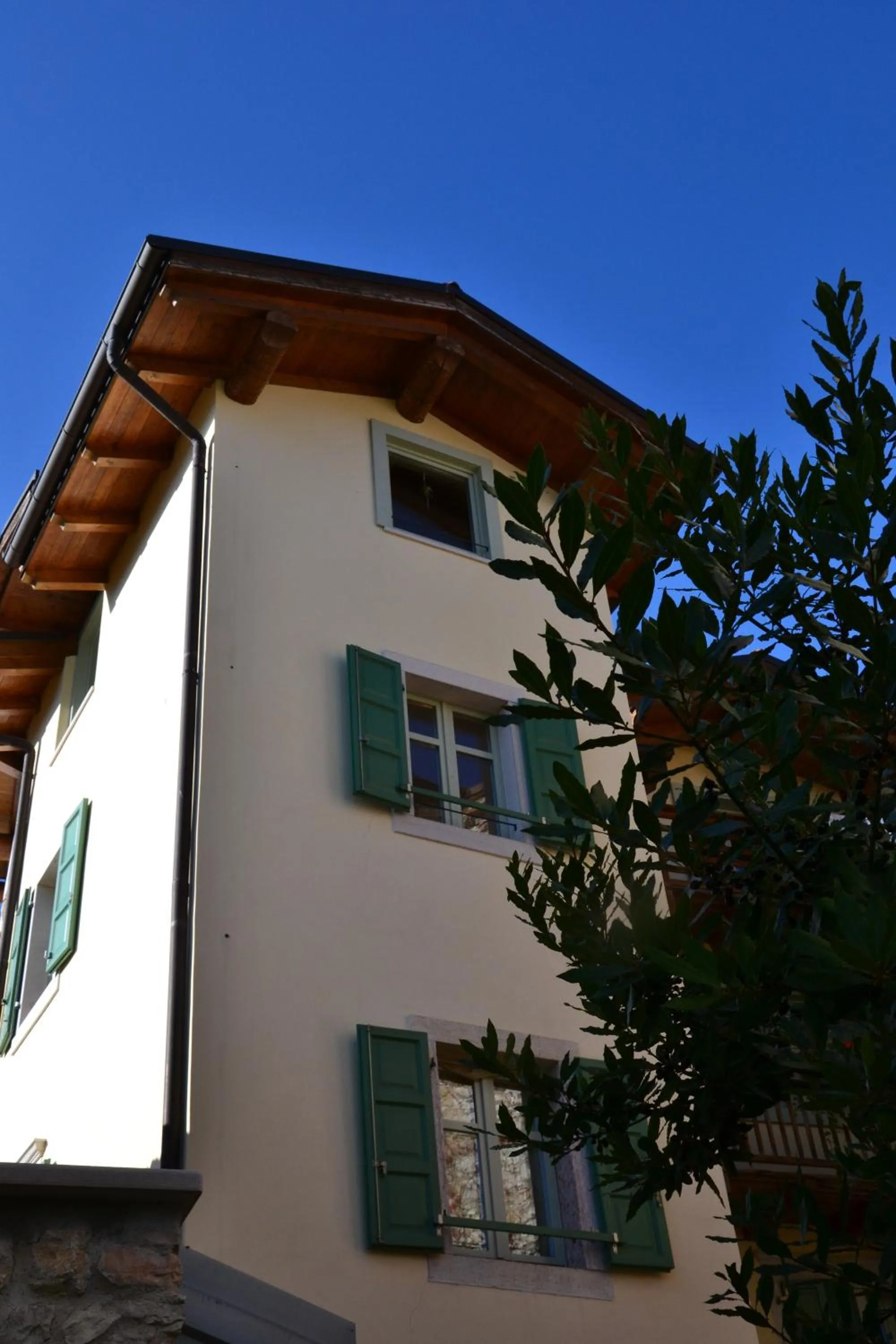 Property building in Villa Monica