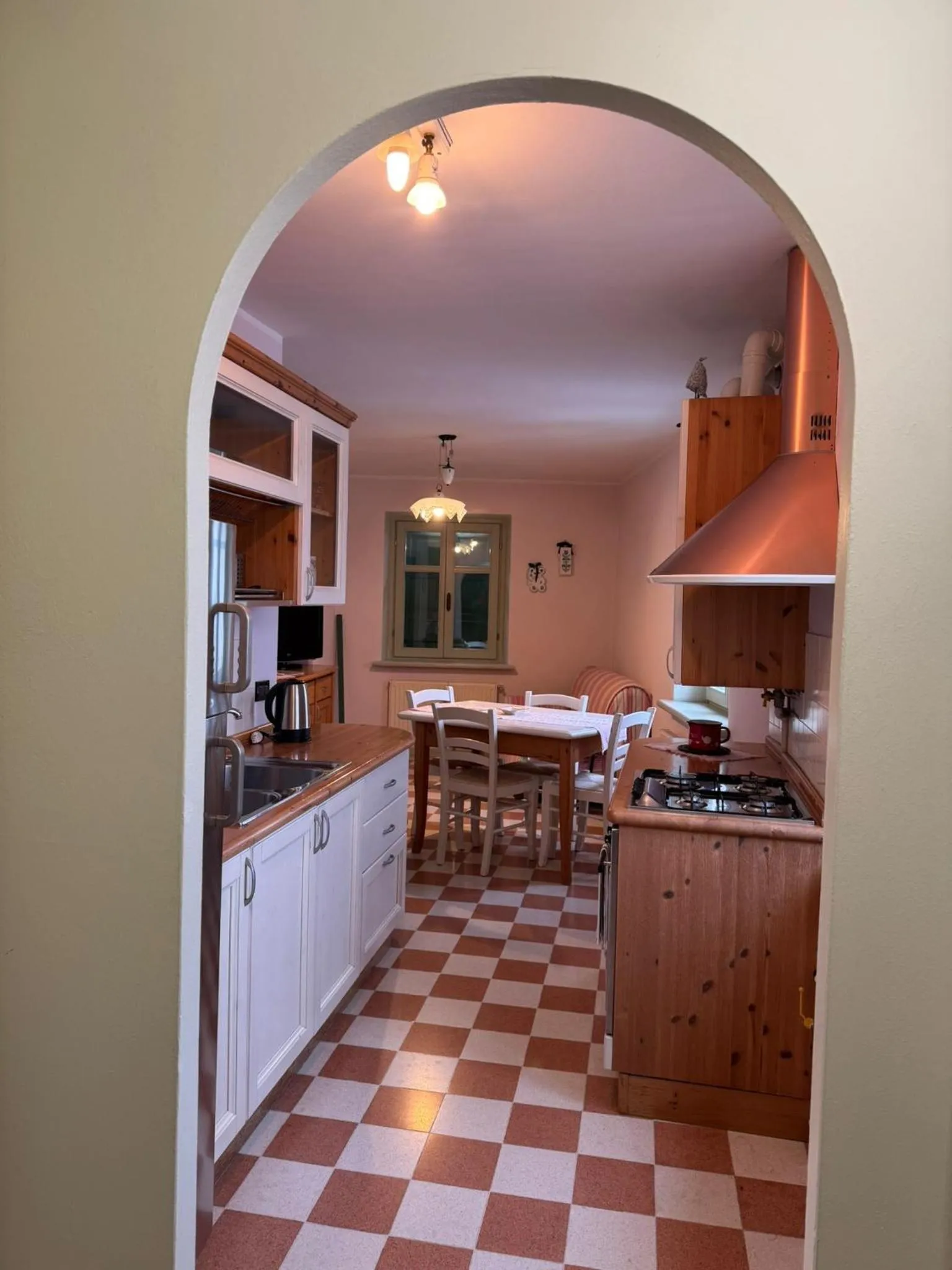 Kitchen or kitchenette in Villa Monica