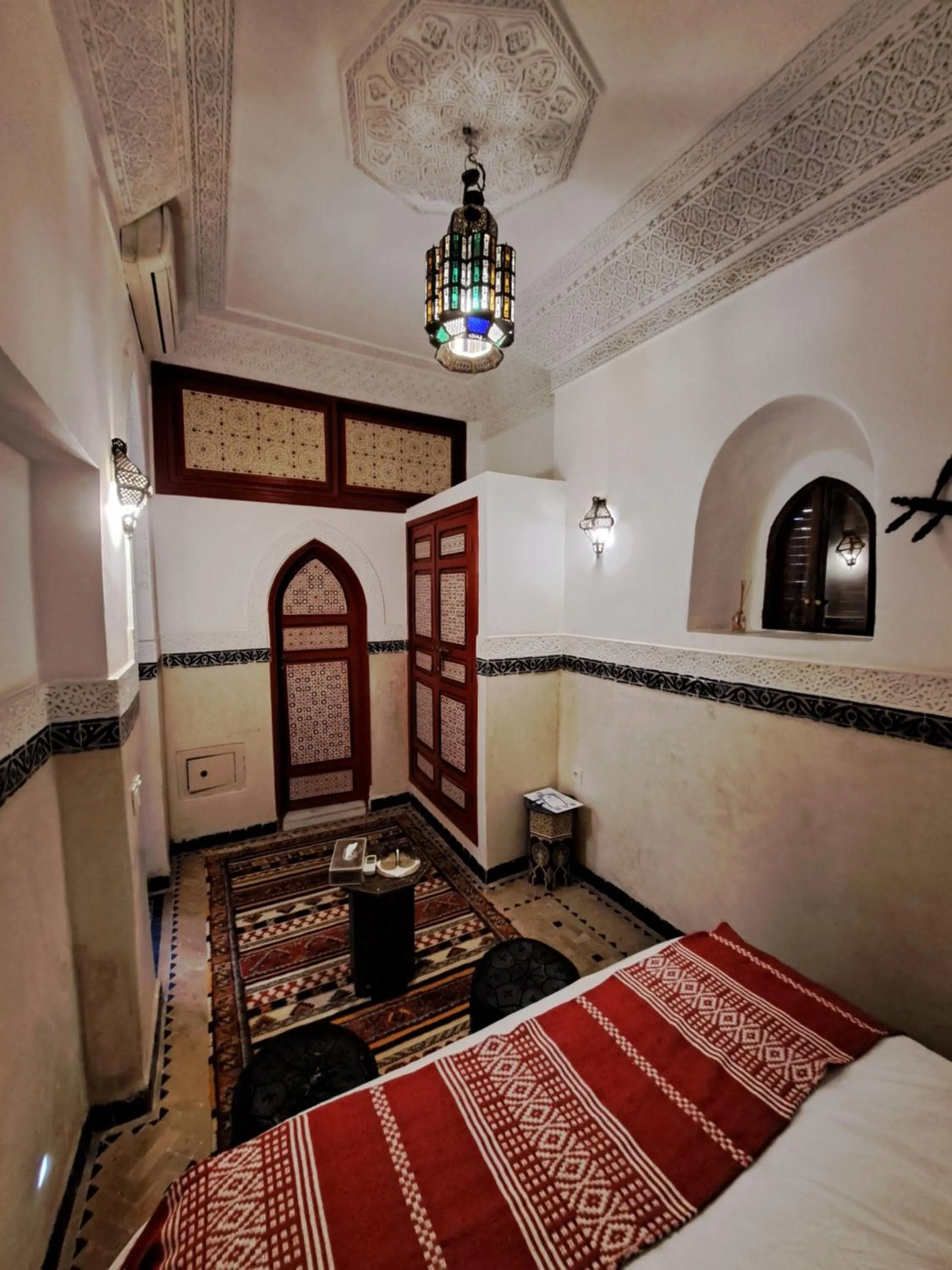 Bed in Dar Al Kounouz