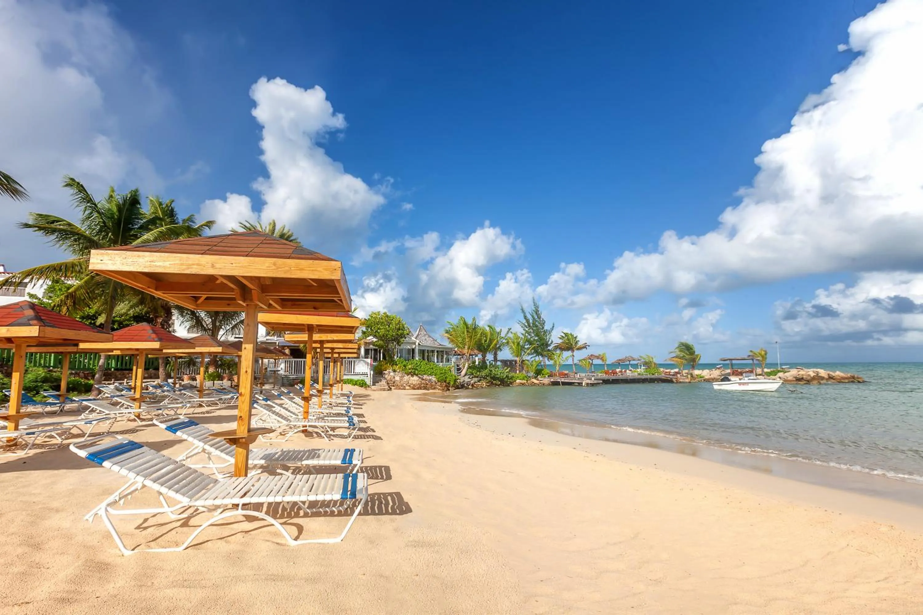 Beach in Ocean Point Beach Resort & Spa Adults Only