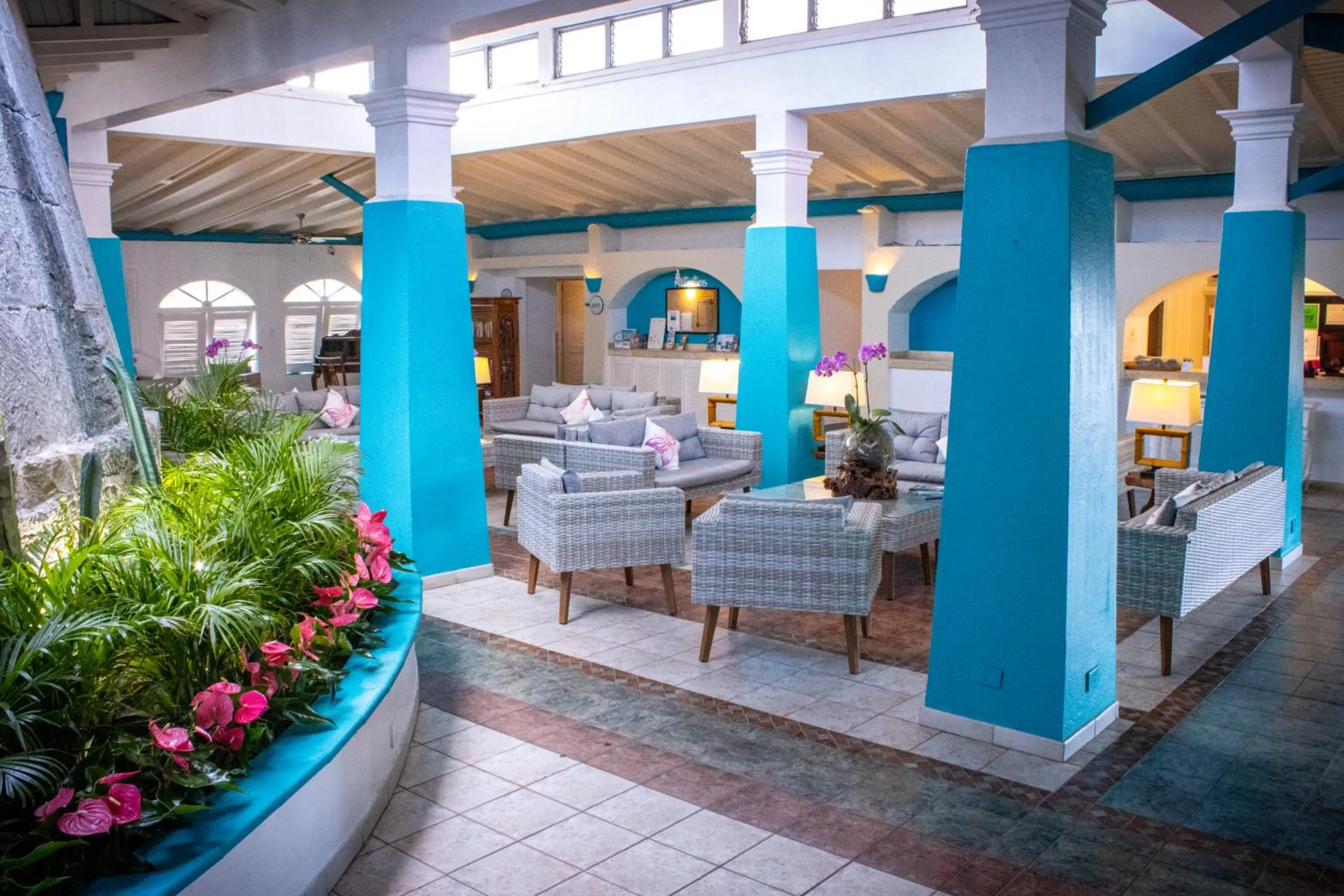 Seating area in Ocean Point Beach Resort & Spa Adults Only