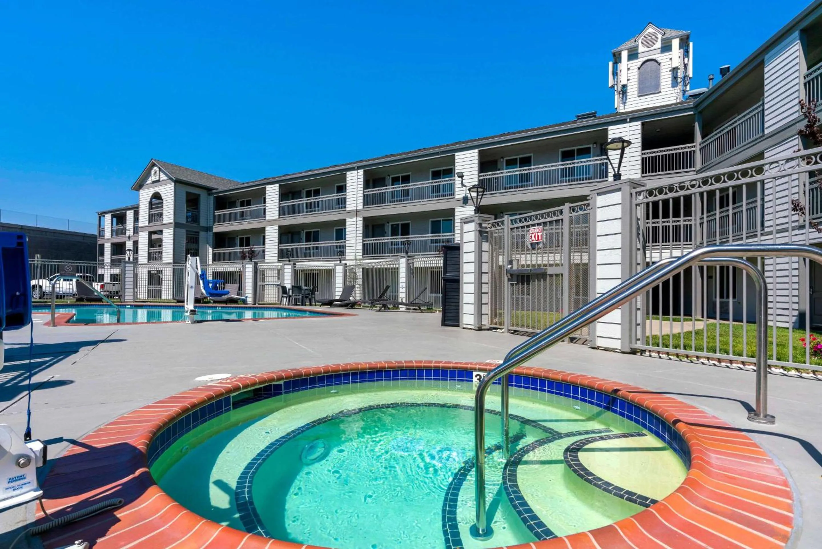 On site in Comfort Inn Antioch - Century Plaza