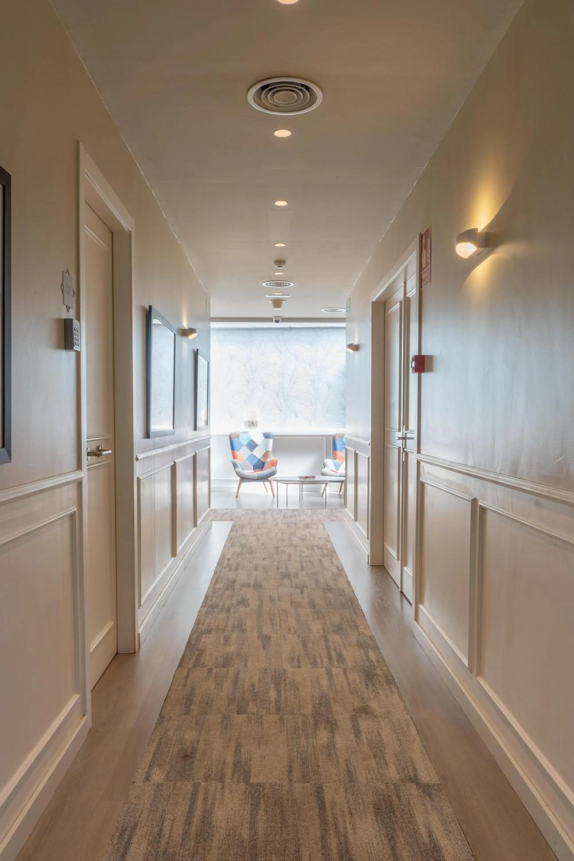 Seating area in Serennia Fira Gran Via Exclusive Rooms