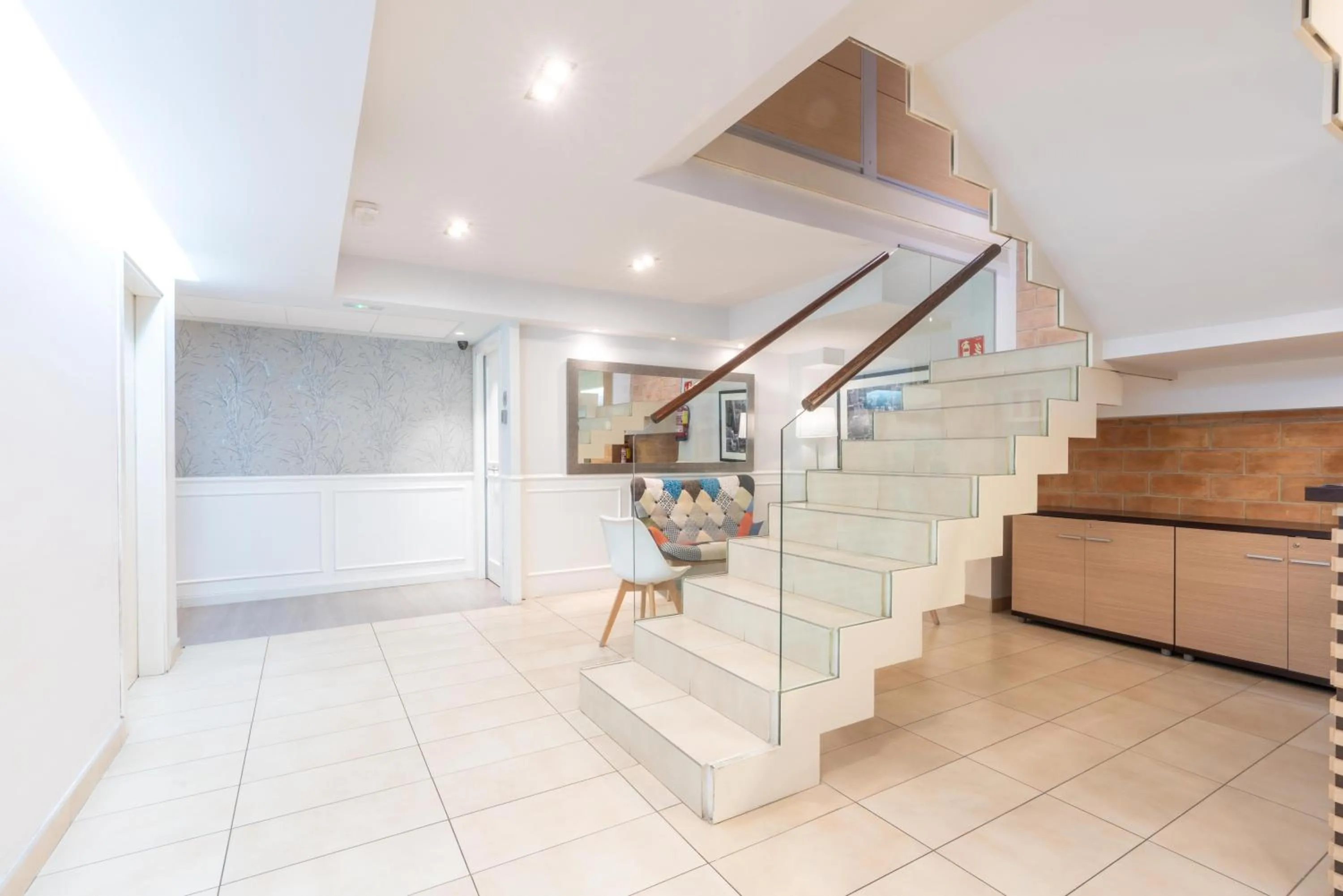 Living room in Serennia Fira Gran Via Exclusive Rooms