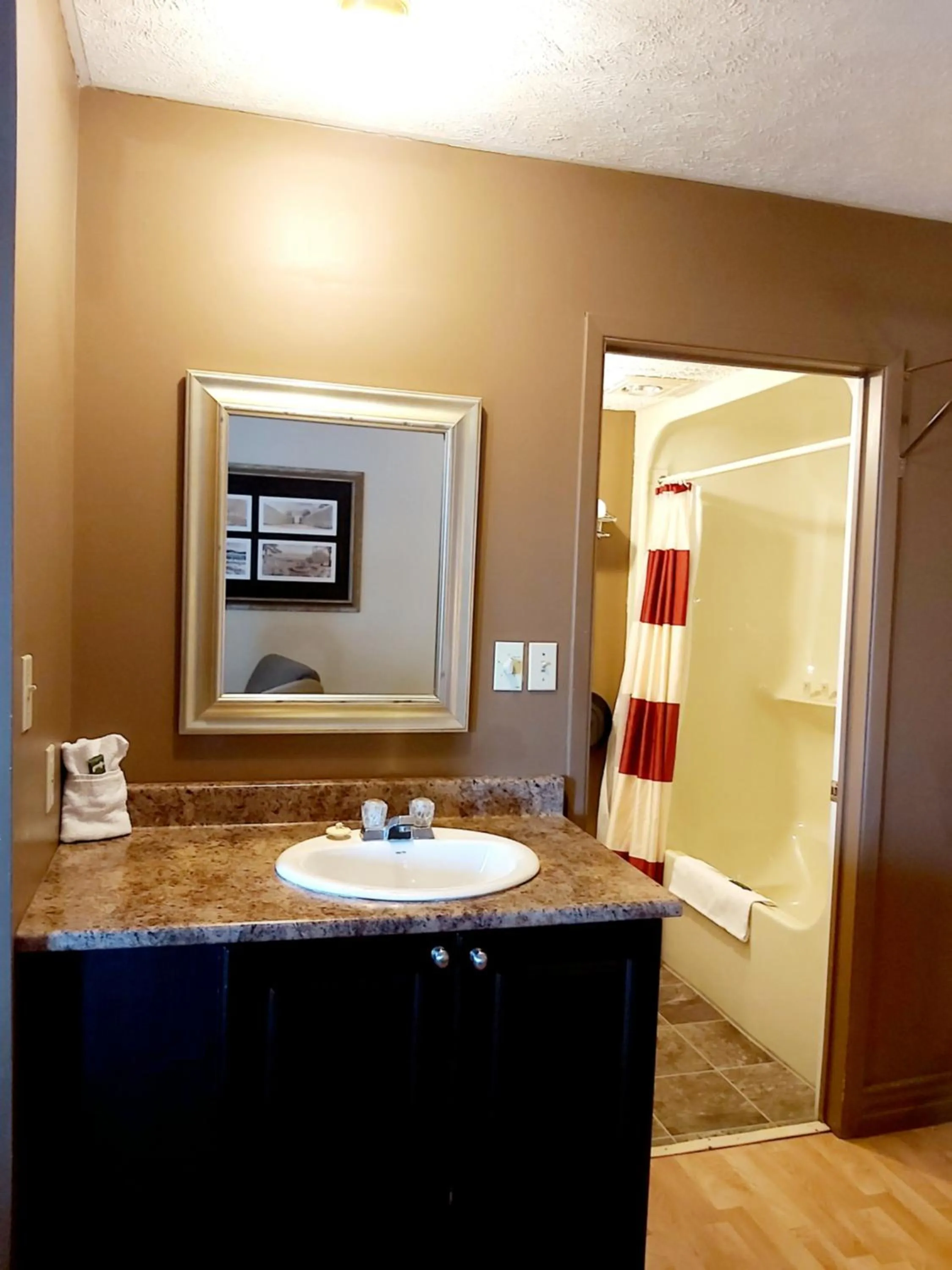 Bathroom in Seely's Motel