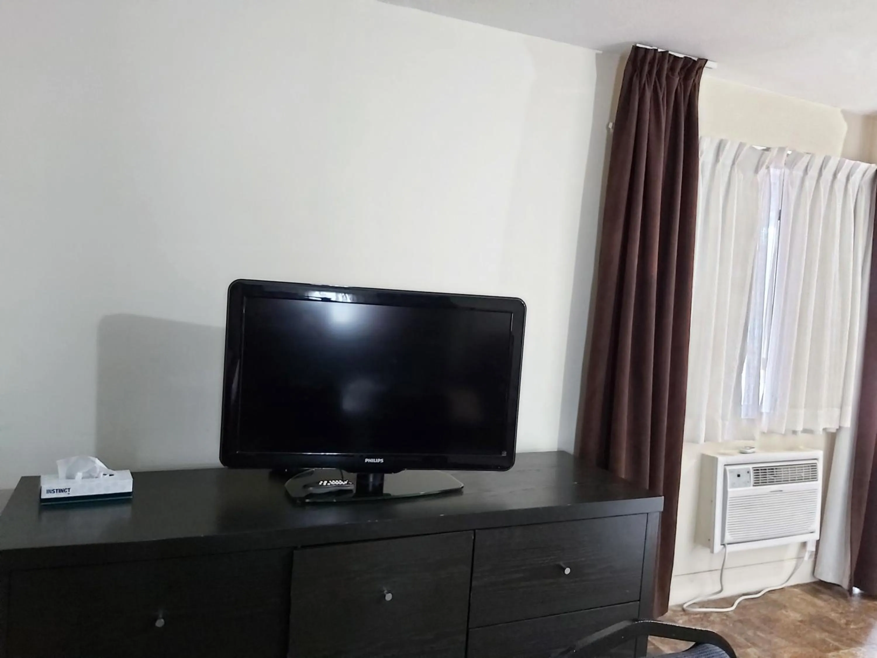 TV and multimedia in Seely's Motel