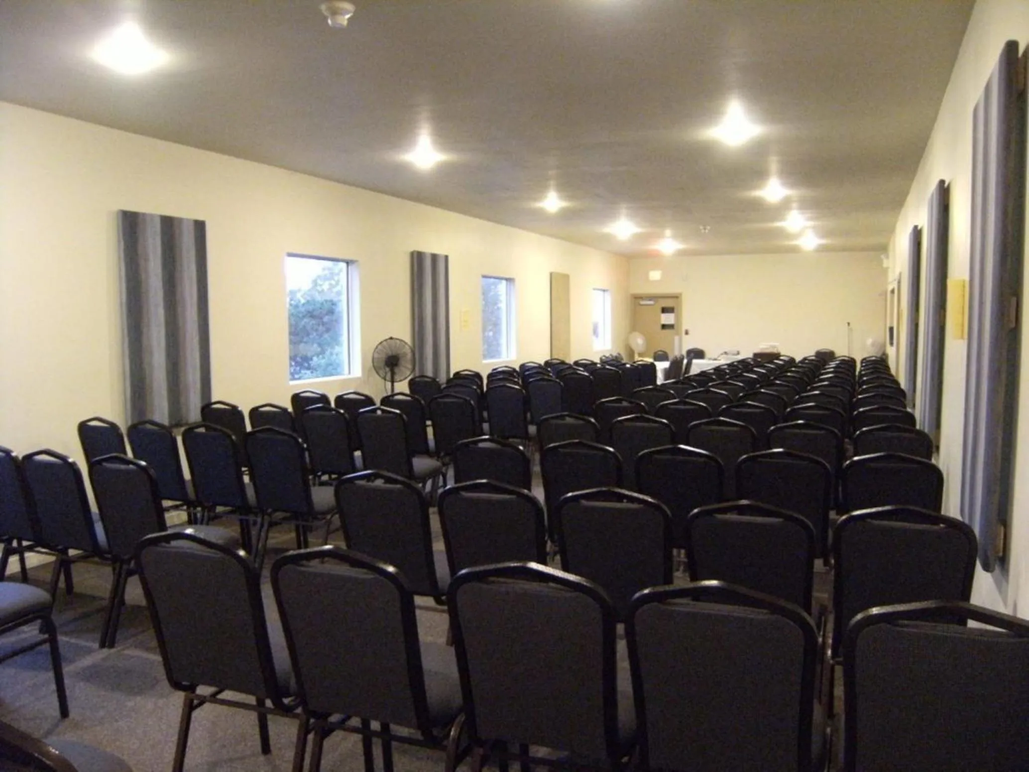 Day in Seely's Motel