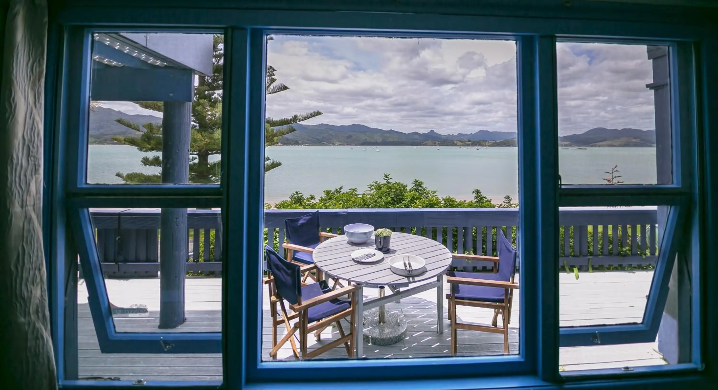 Sea view in Coromandel Apartments
