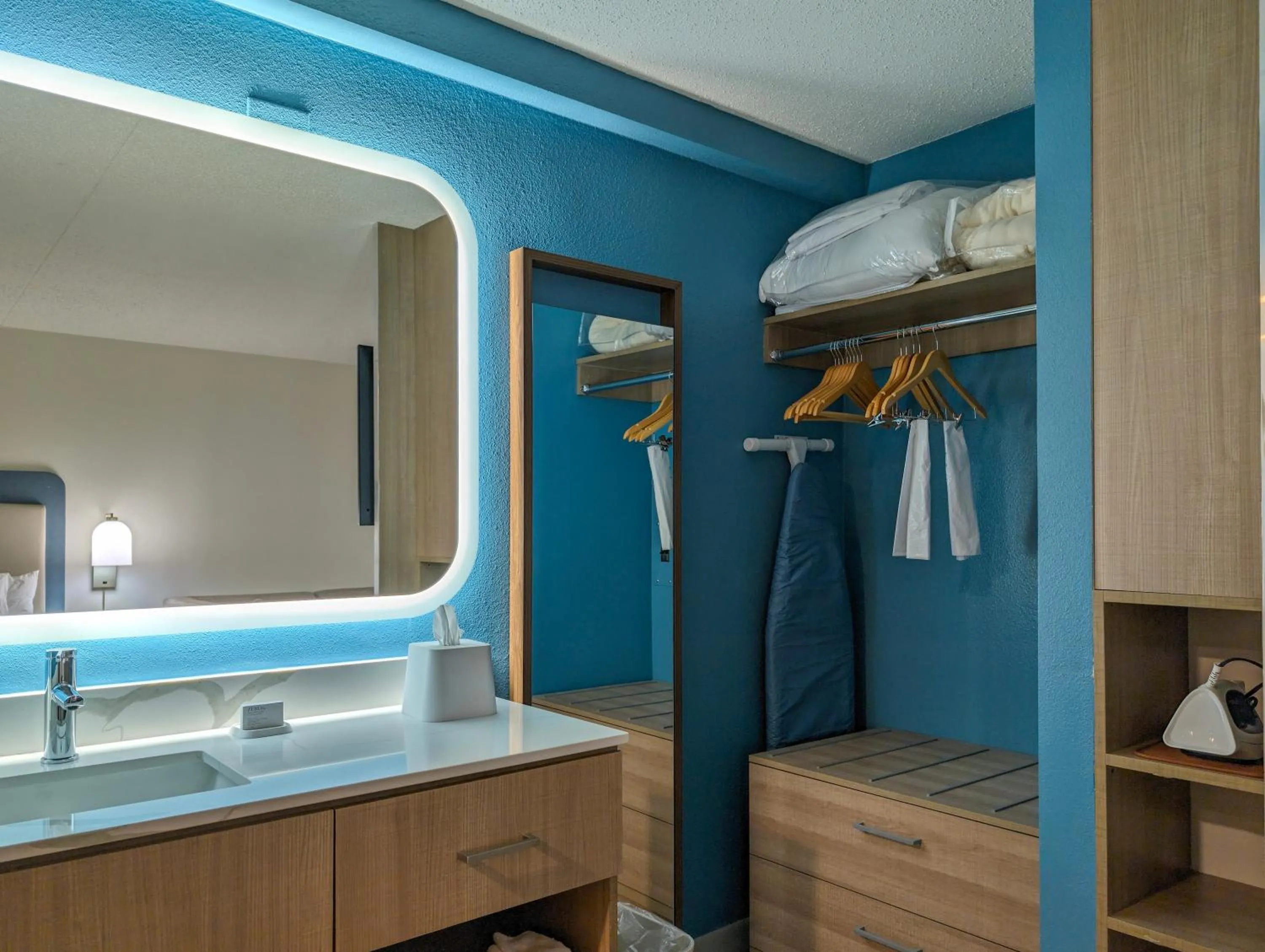 Bathroom in Homewood Suites by Hilton Oklahoma City Airport