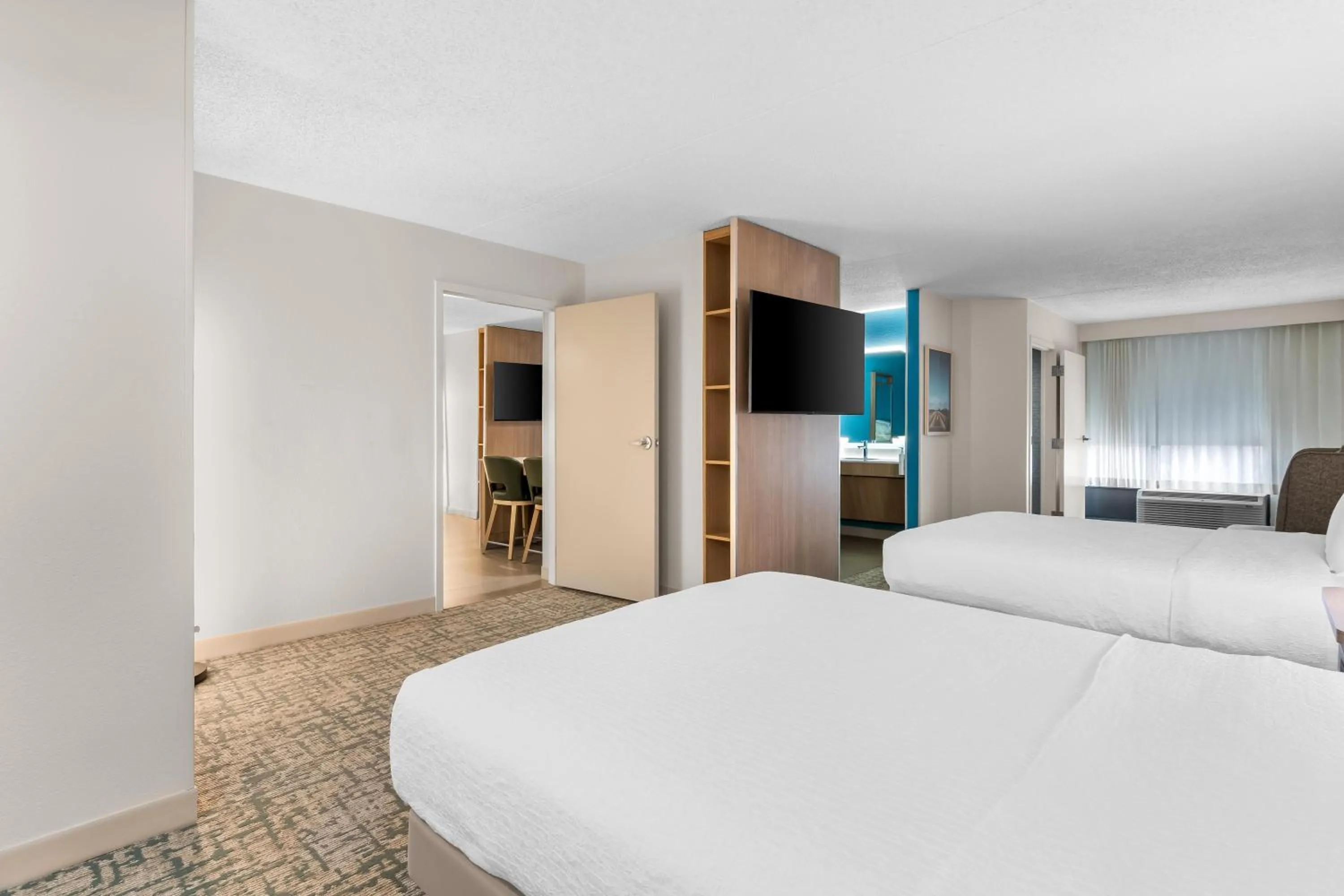 Bed in Homewood Suites by Hilton Oklahoma City Airport