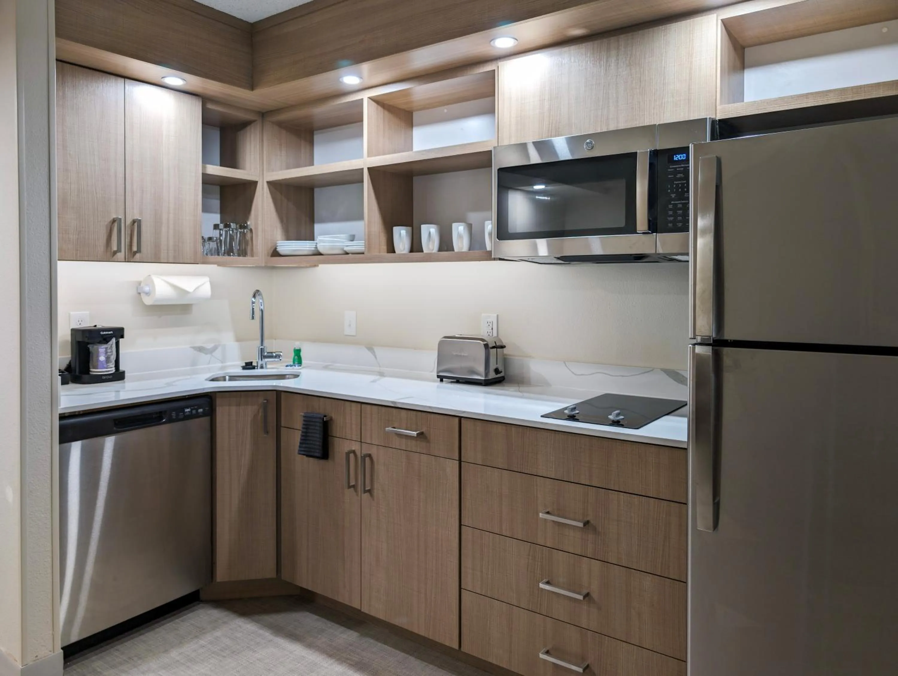 Kitchen or kitchenette in Homewood Suites by Hilton Oklahoma City Airport