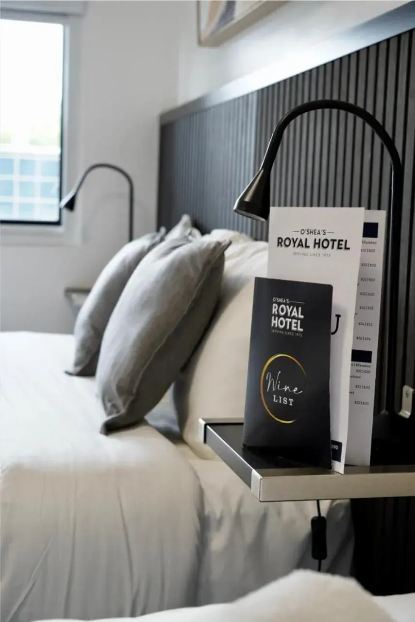 Deluxe Double or Twin Room in O'Shea's Royal Hotel Deluxe Double or Twin Room in O'Shea's Royal Hotel