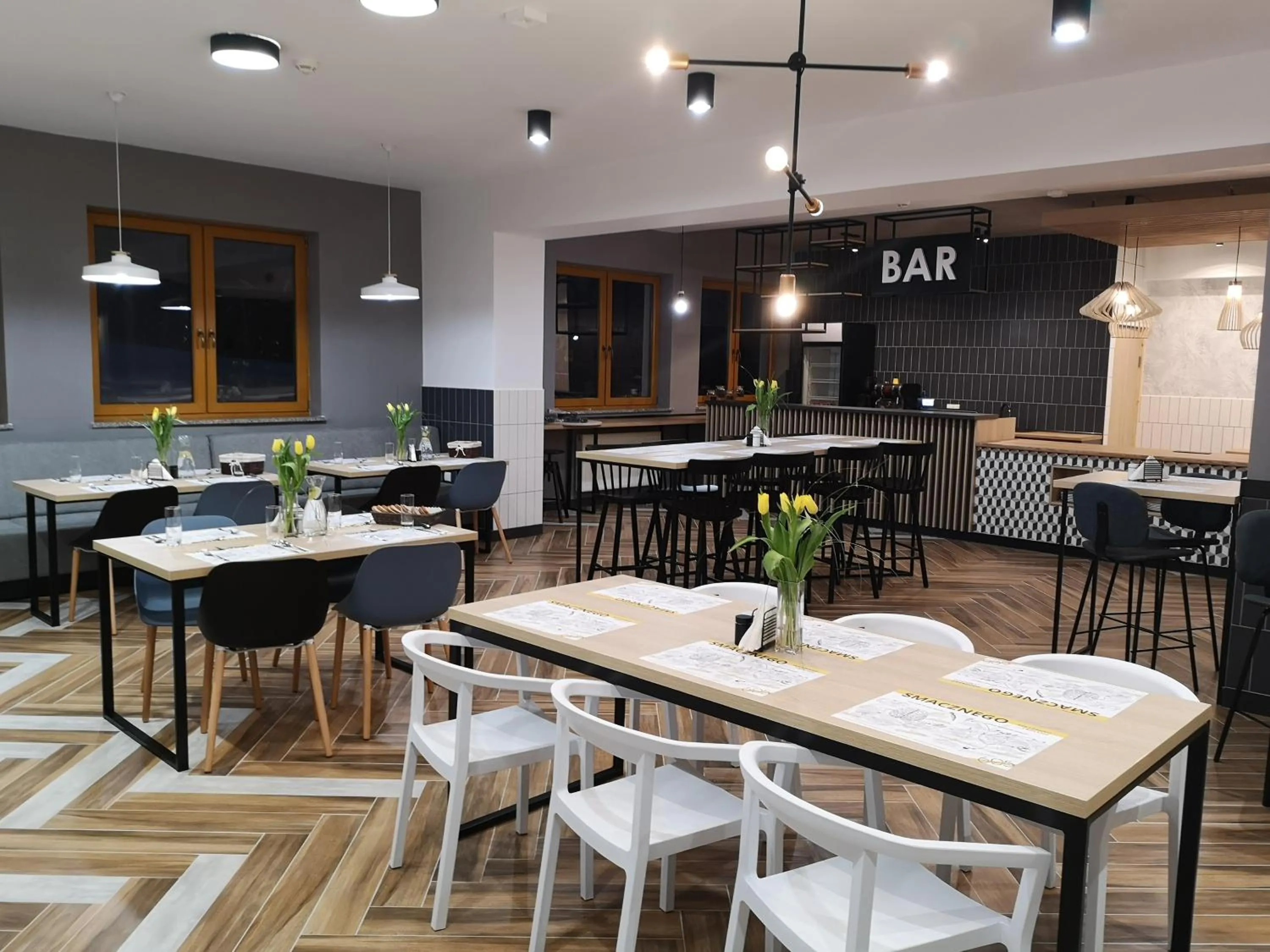 Restaurant/places to eat in Stacja 605