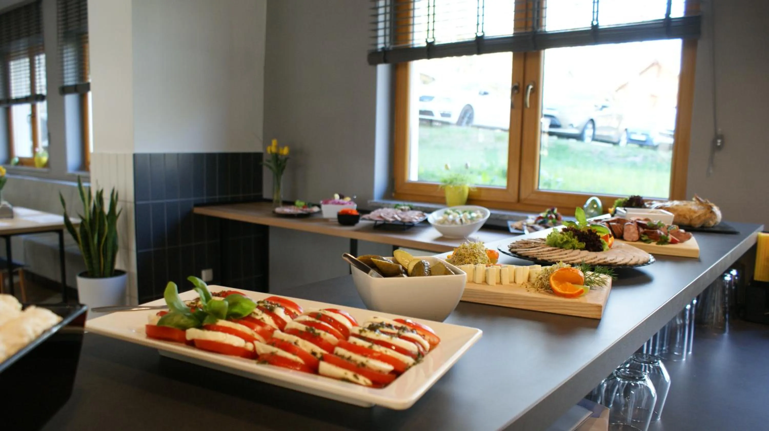 Food and drinks in Stacja 605