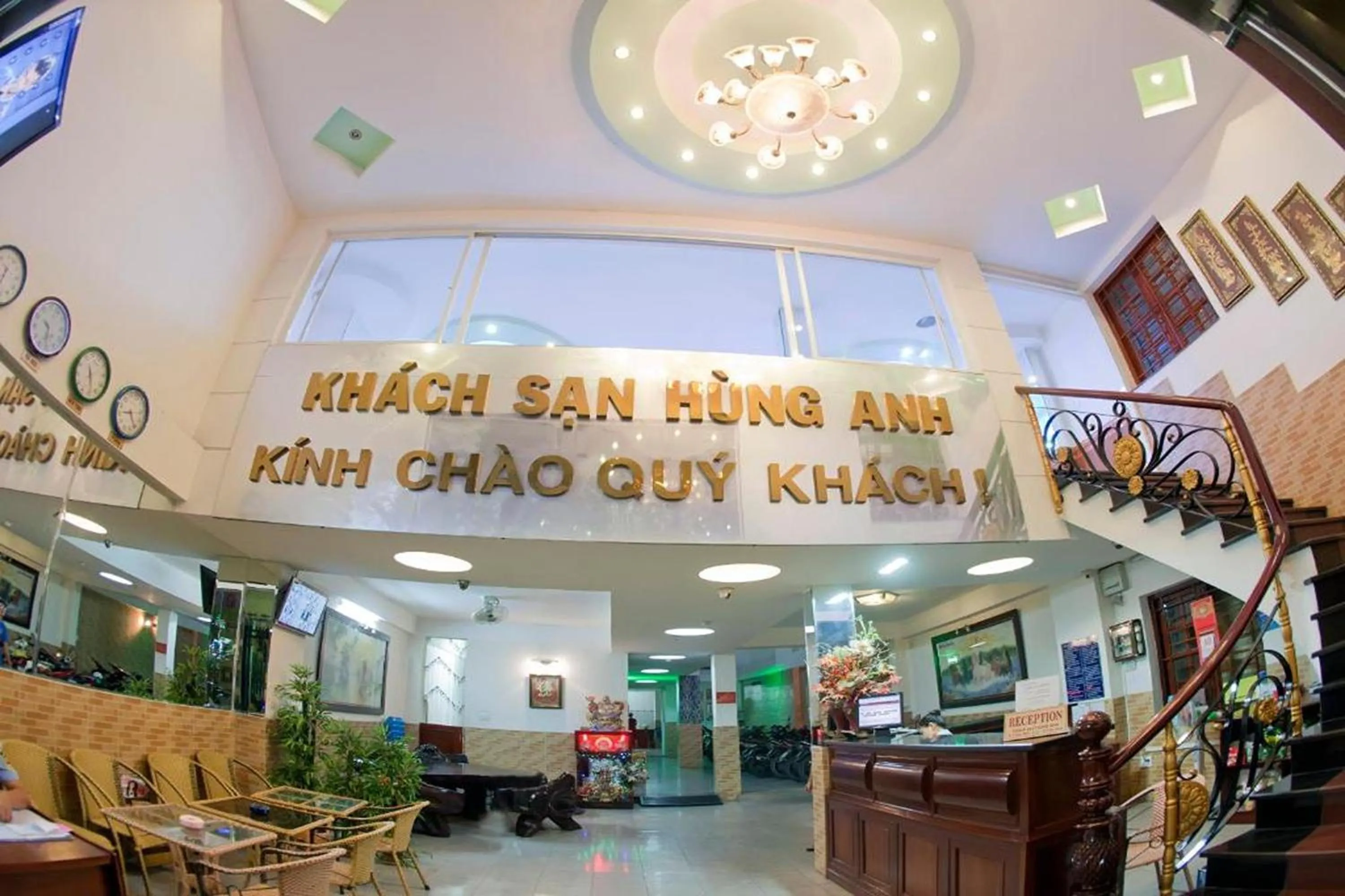 Lobby or reception in Hung Anh Hotel