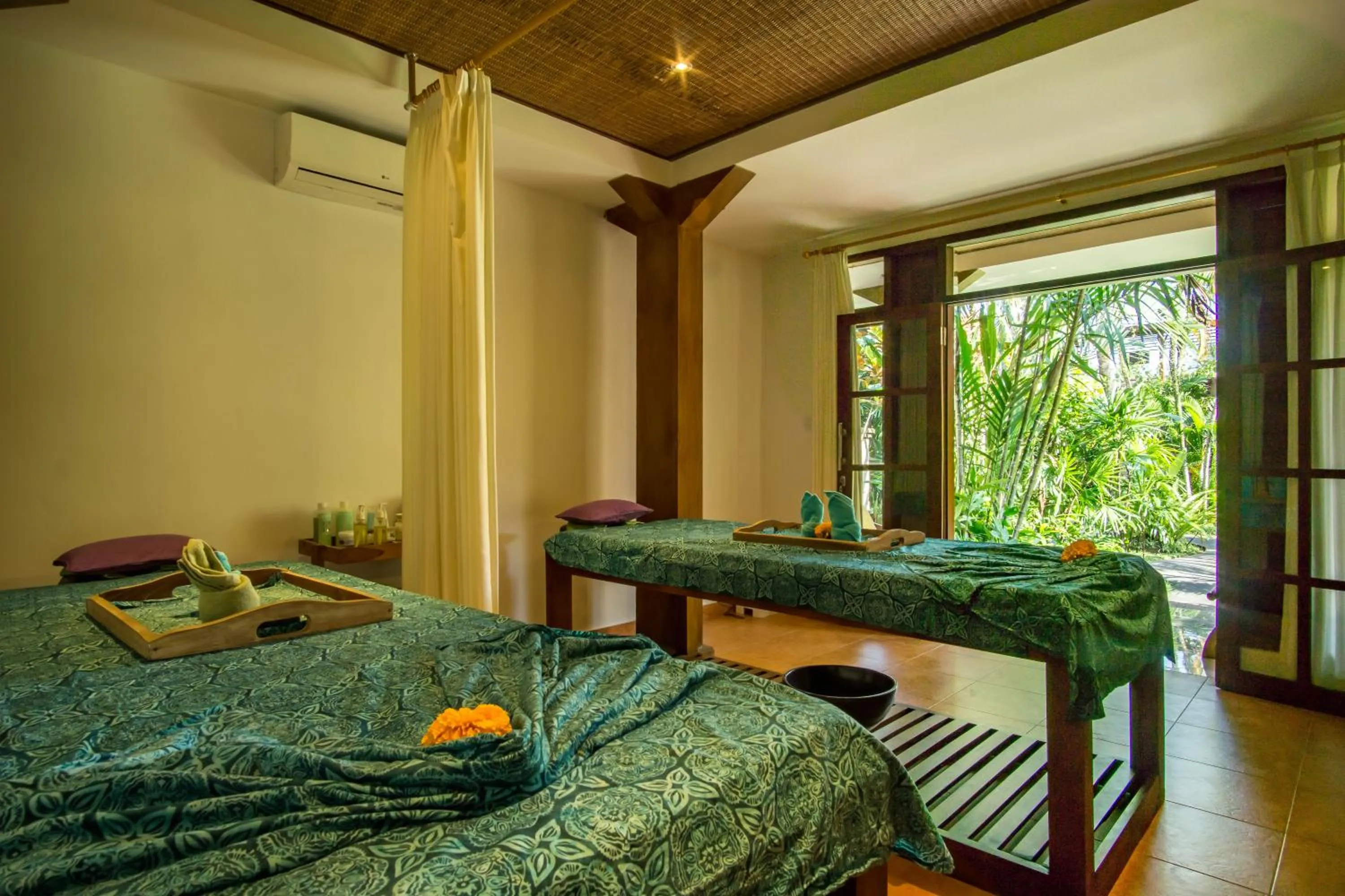 Spa and wellness centre/facilities, Bed in Villa Sonia Ubud