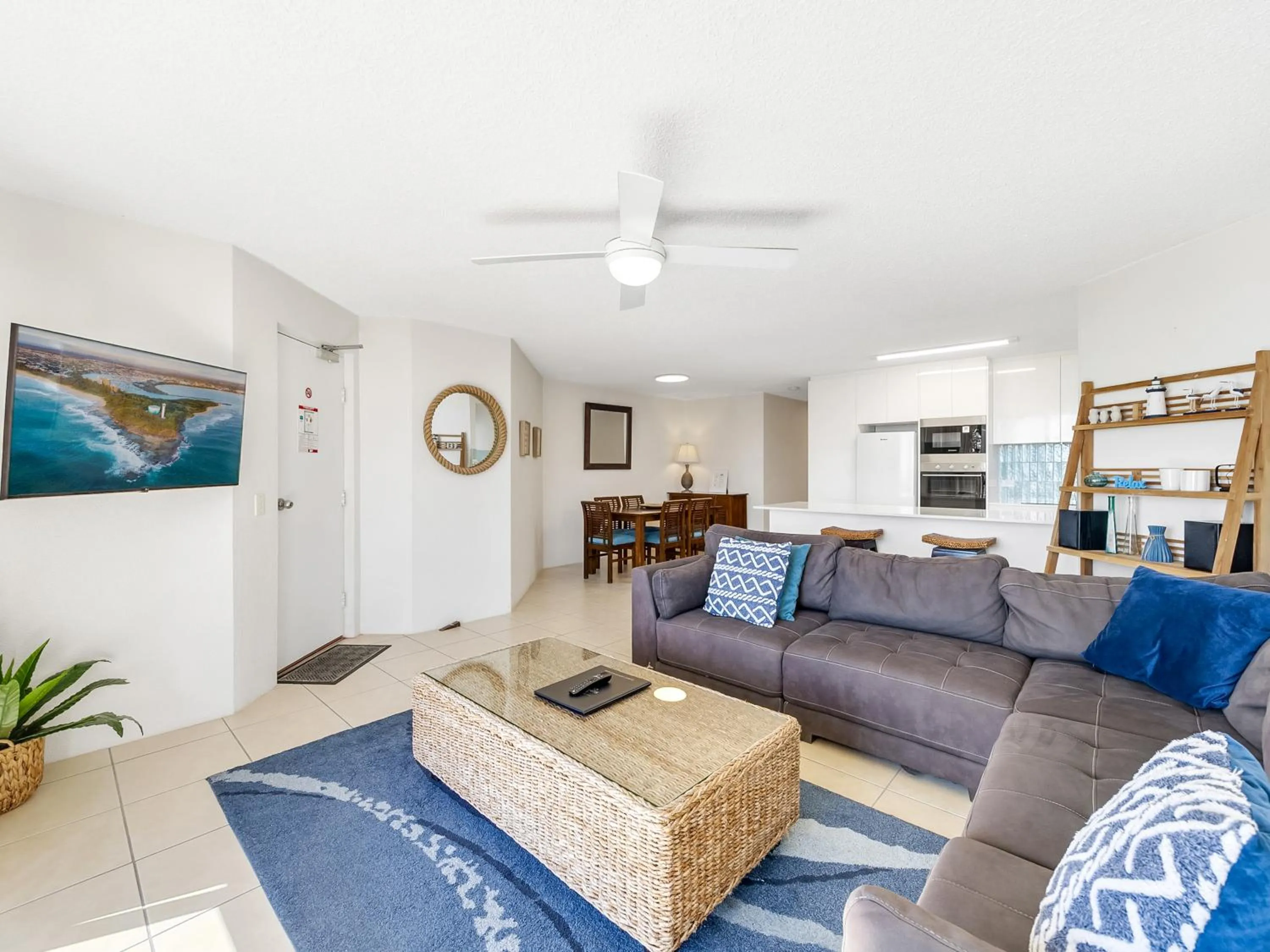 Living room in Alexandria Apartments