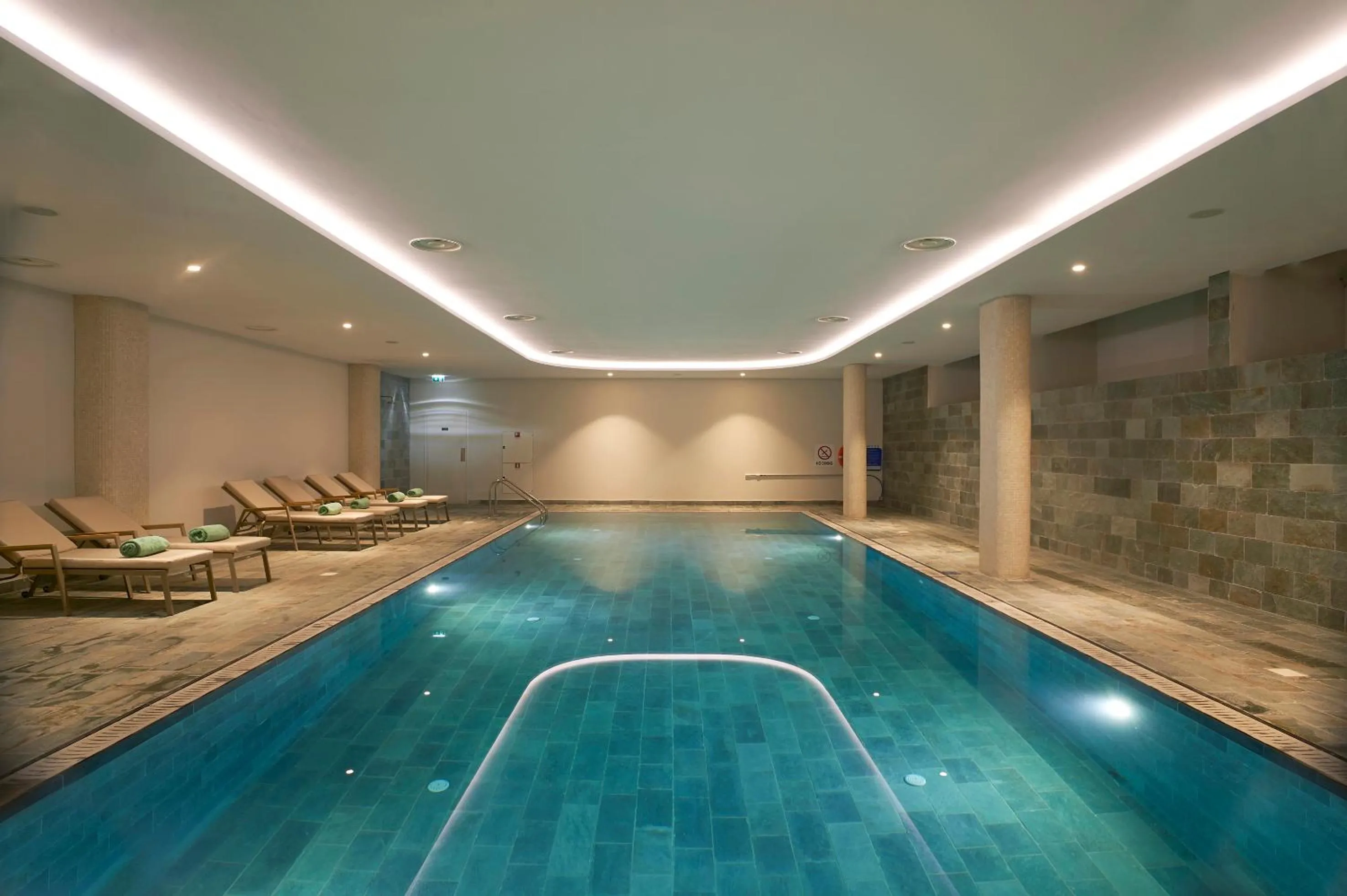 Swimming pool in Sunrise Jade - Adults Only