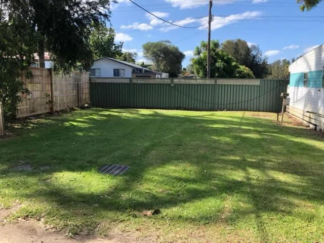 Batemans Bay Holiday Park & Hostel