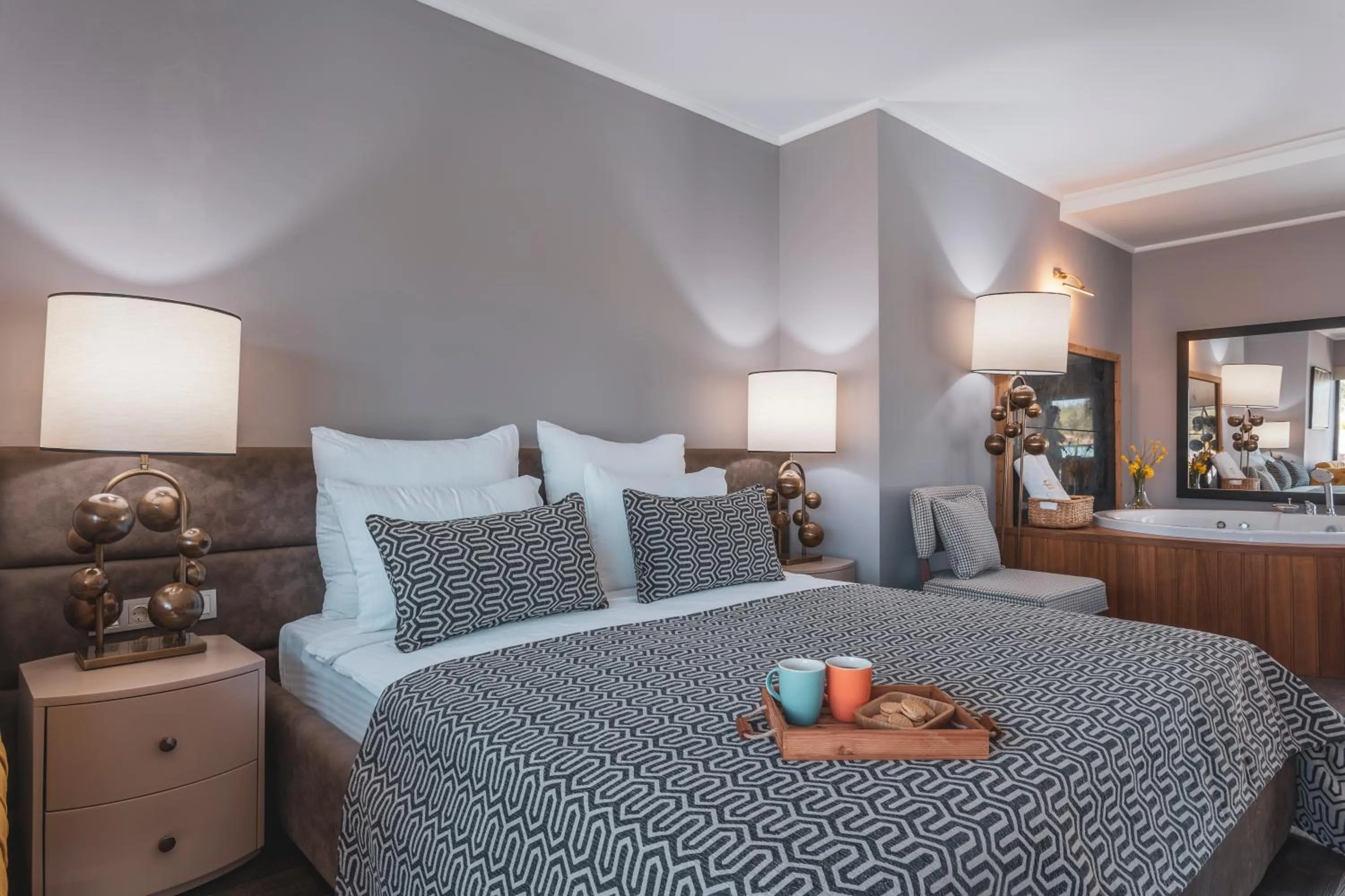 Bed in Orka Cove Hotel Penthouse & Suites Adults Only