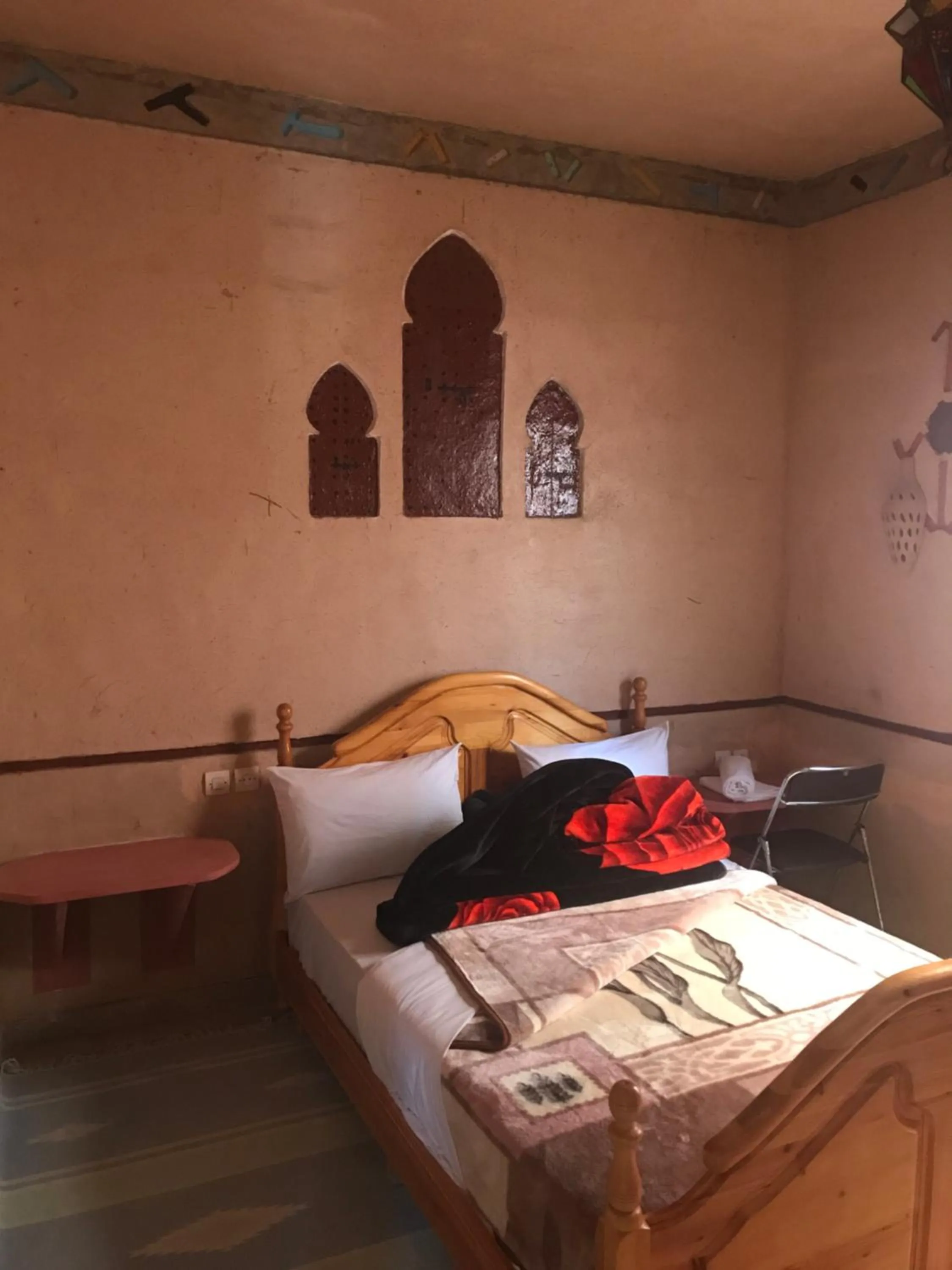 Bed in Auberge Restaurant Zahra