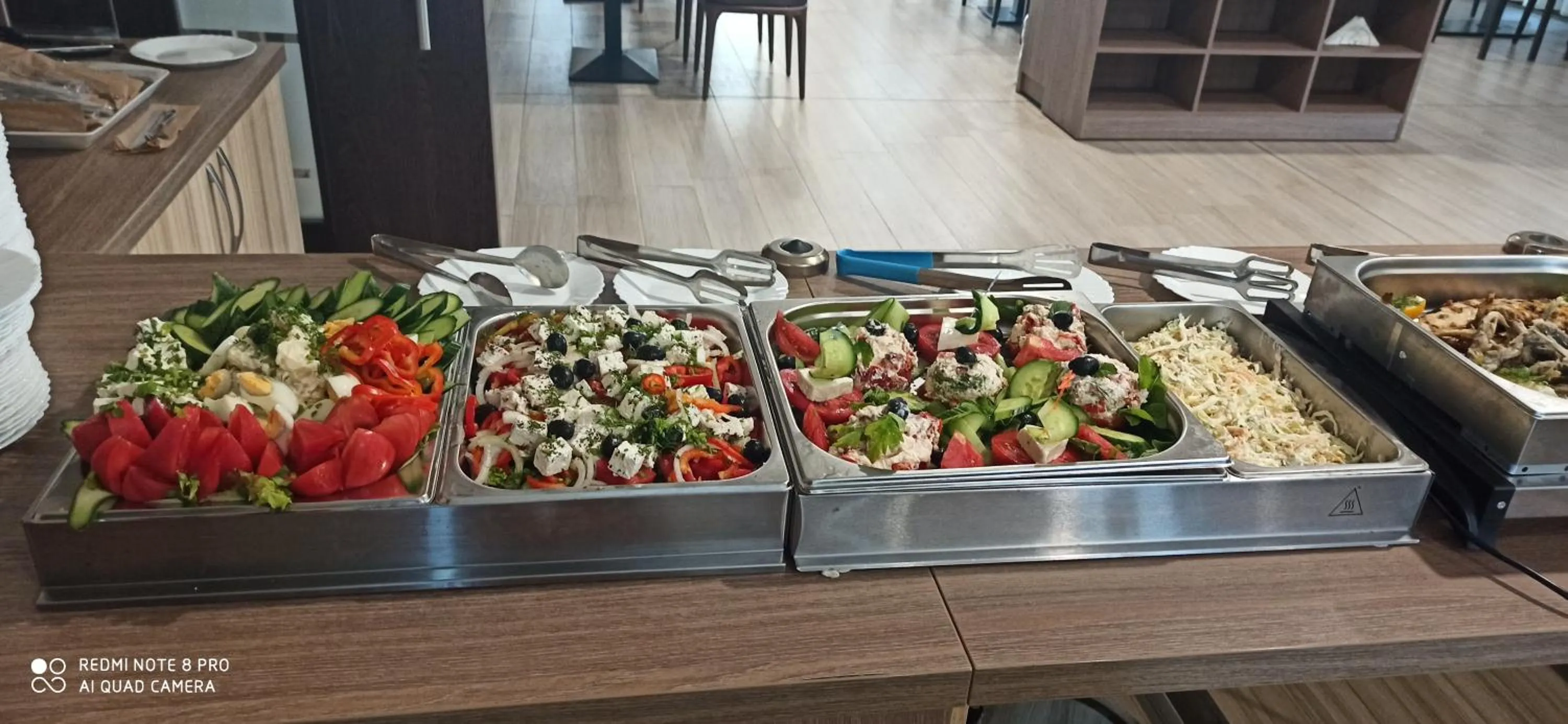 Food in Hotel Magnific