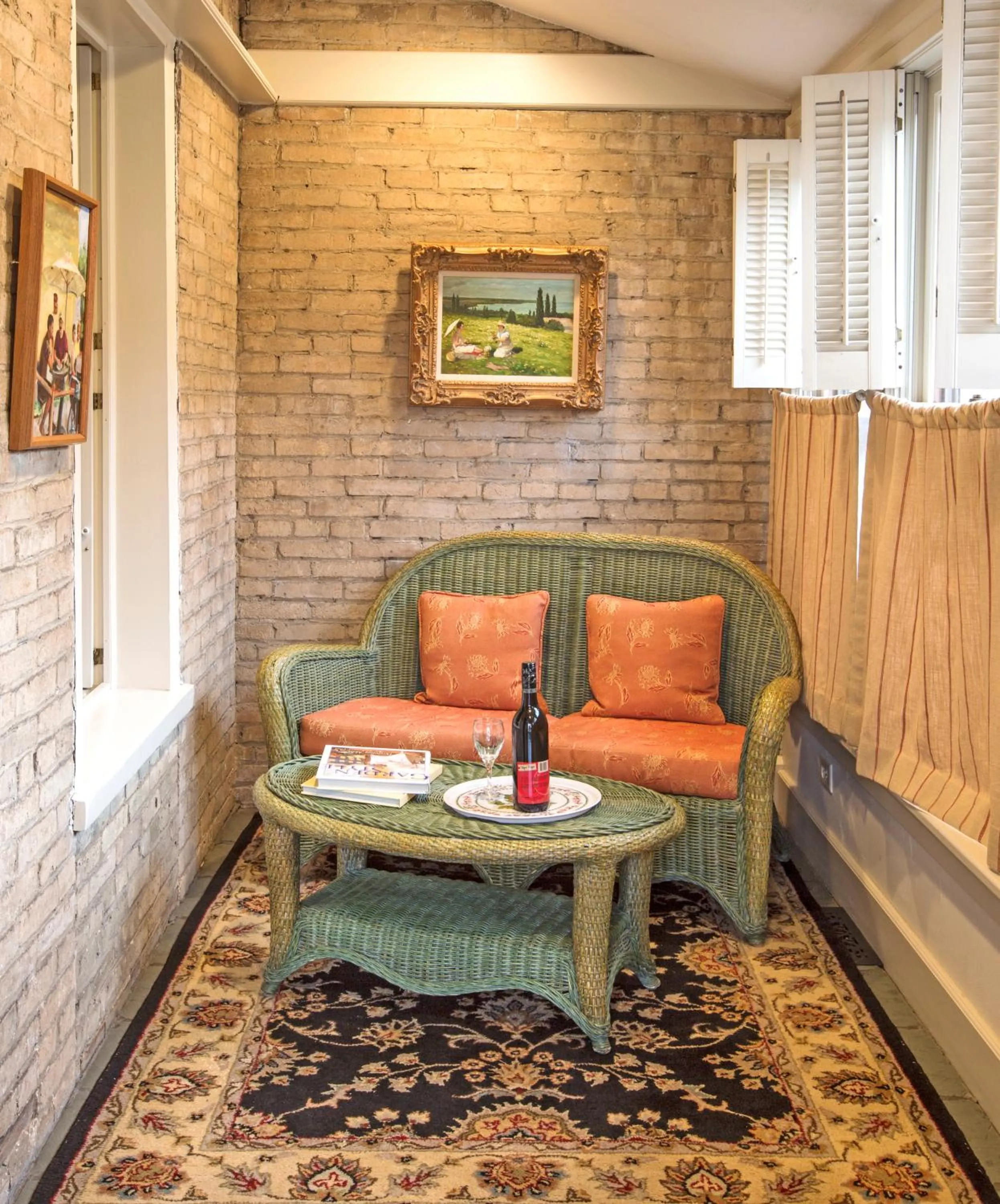 Washington House Inn