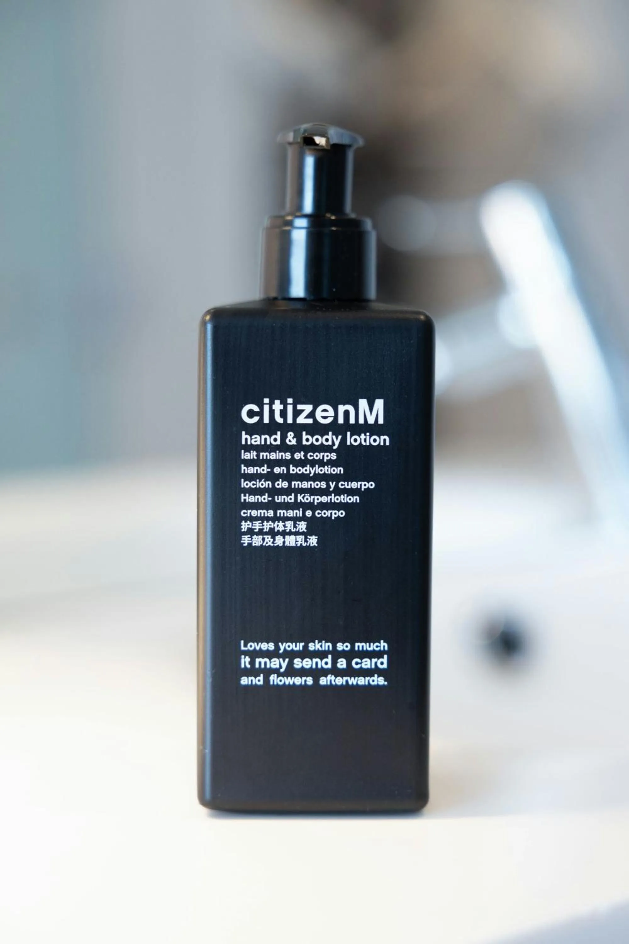 Bedroom in citizenM Boston North Station