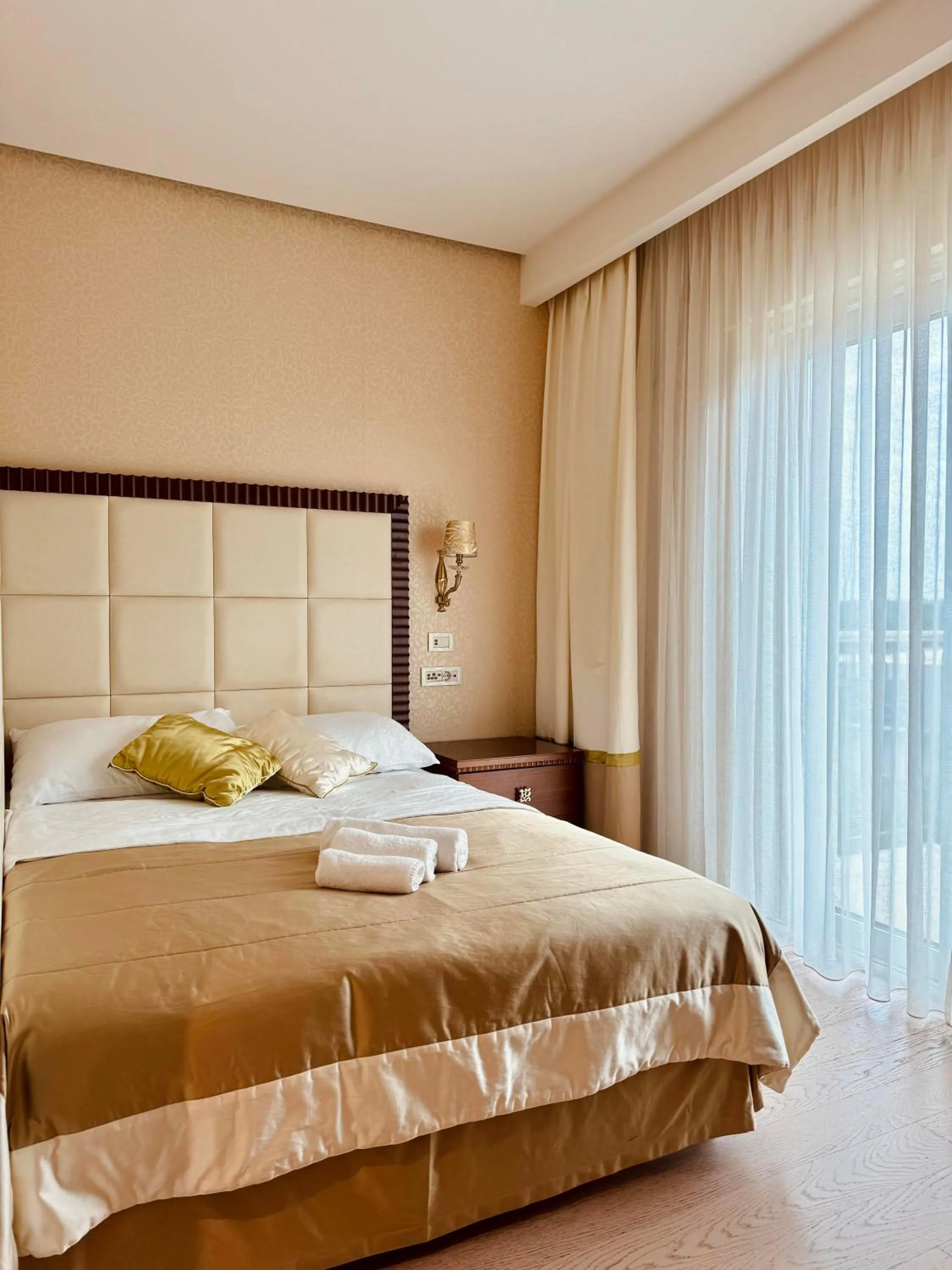 Bedroom, Bed in Boutique Hotel Oasi