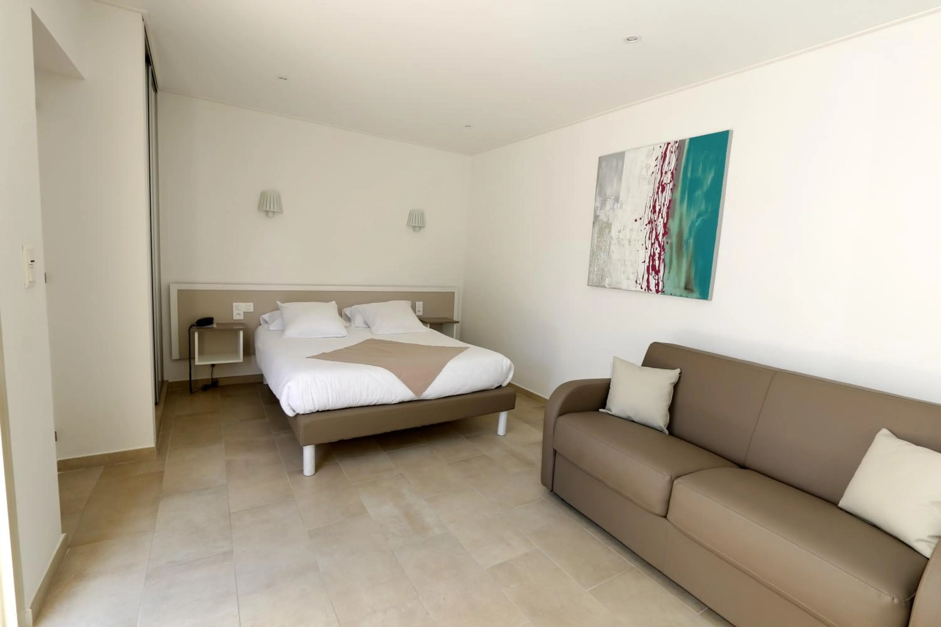 Bedroom, Bed in Hotel & Restaurant San Pellegrino