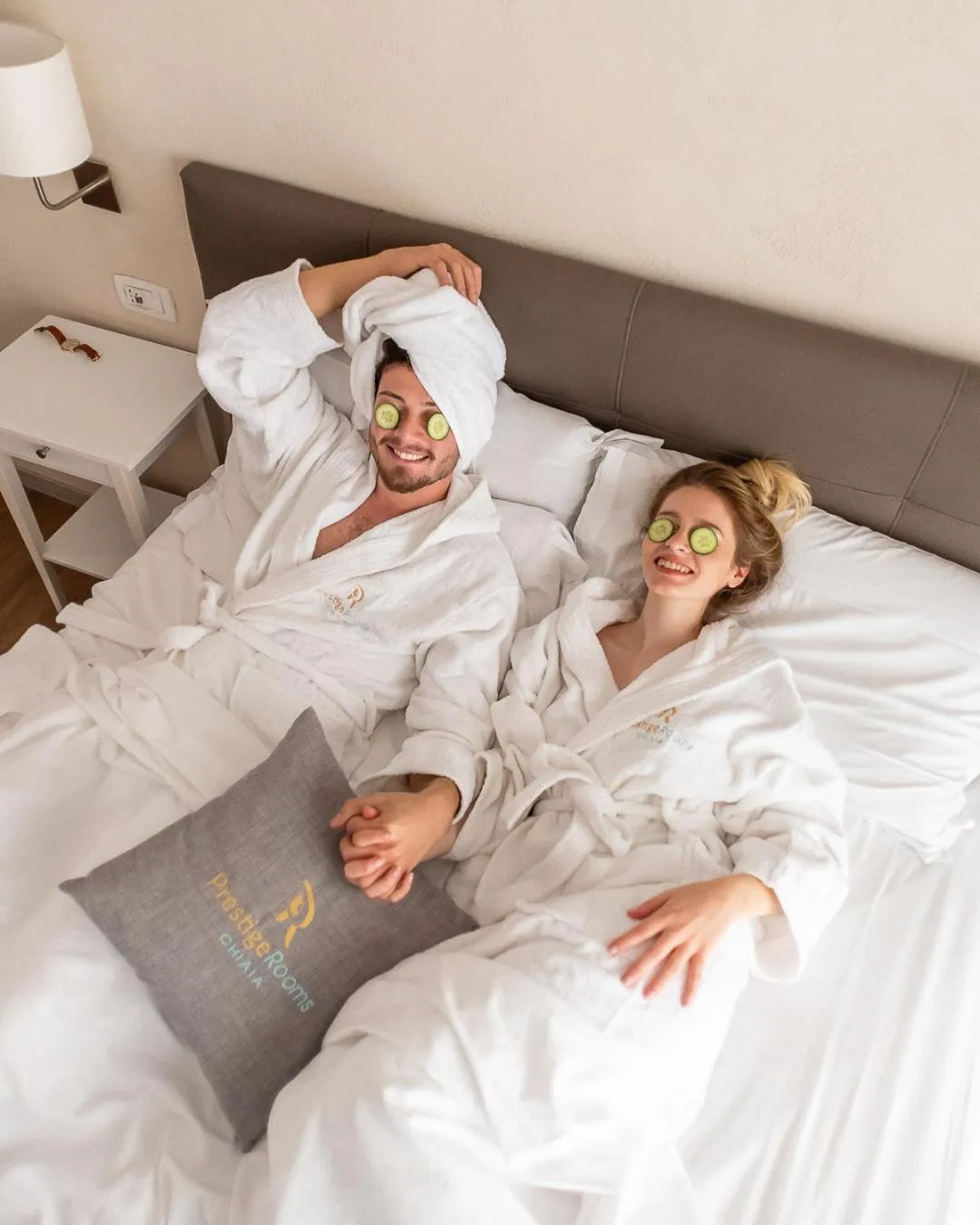 Bedroom, Bed in Prestige Rooms Chiaia Hotel