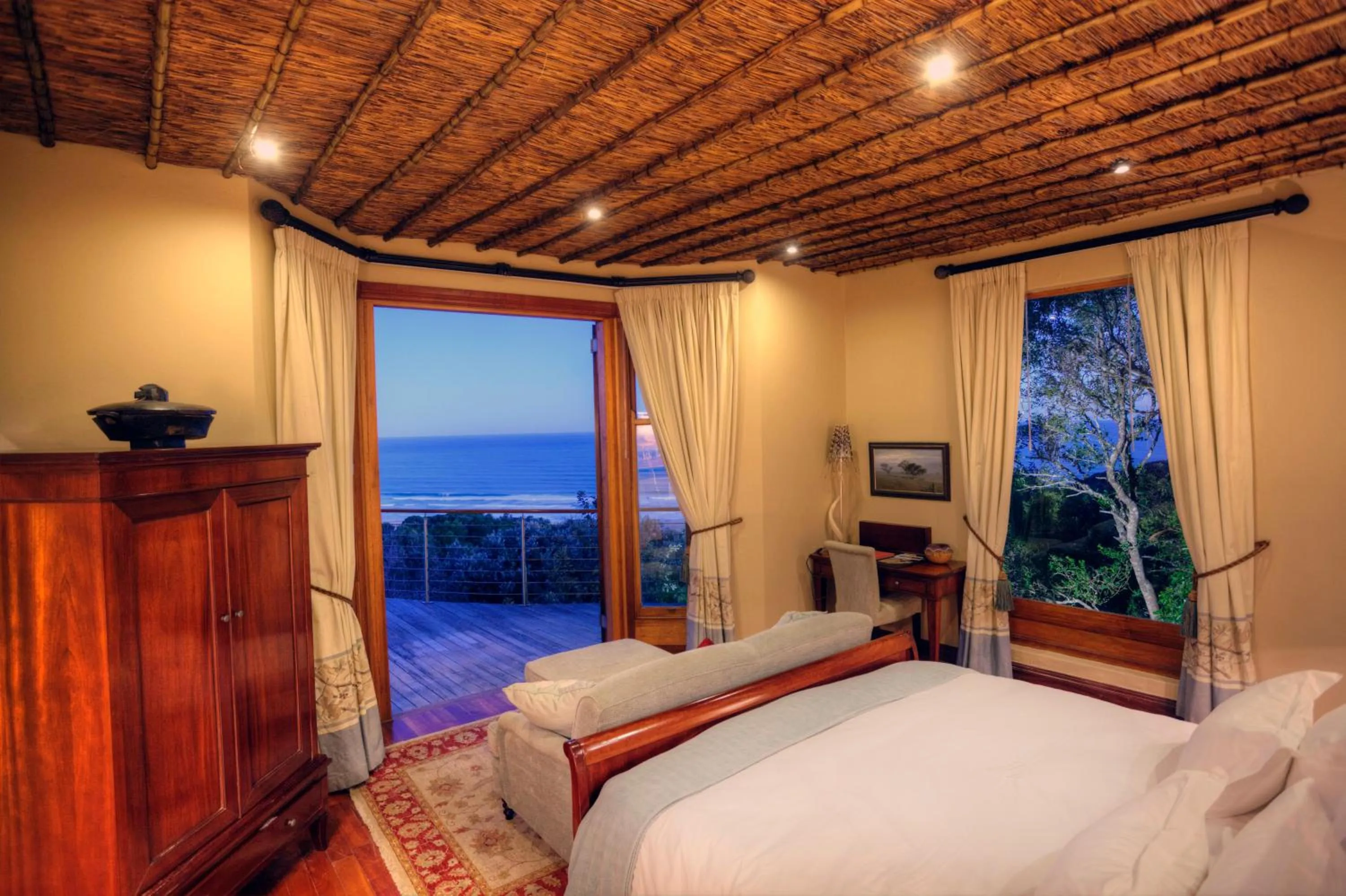 Bedroom, Bed in Oceana Beach and Wildlife Reserve
