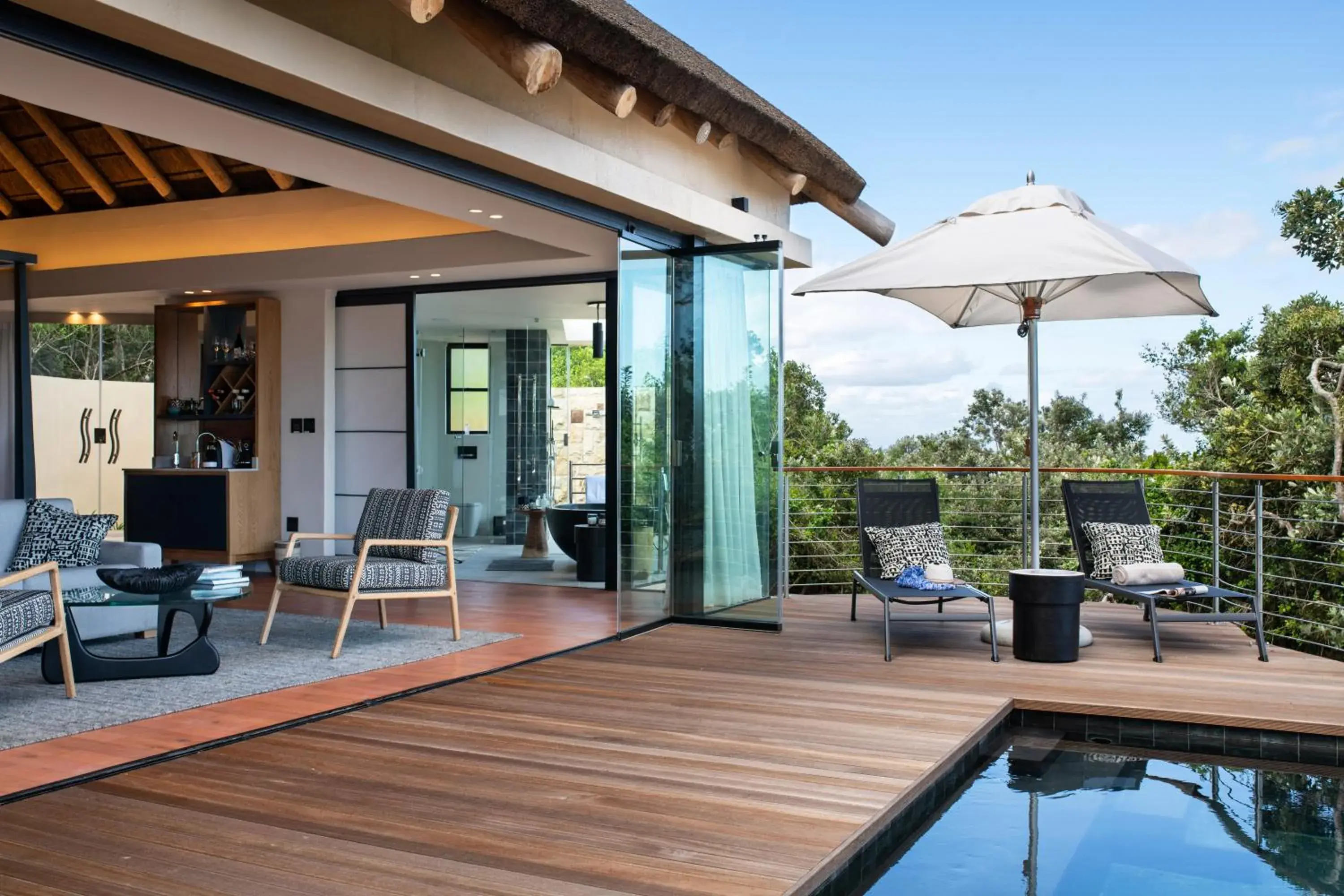 Executive Suite in Oceana Beach and Wildlife Reserve Executive Suite in Oceana Beach and Wildlife Reserve