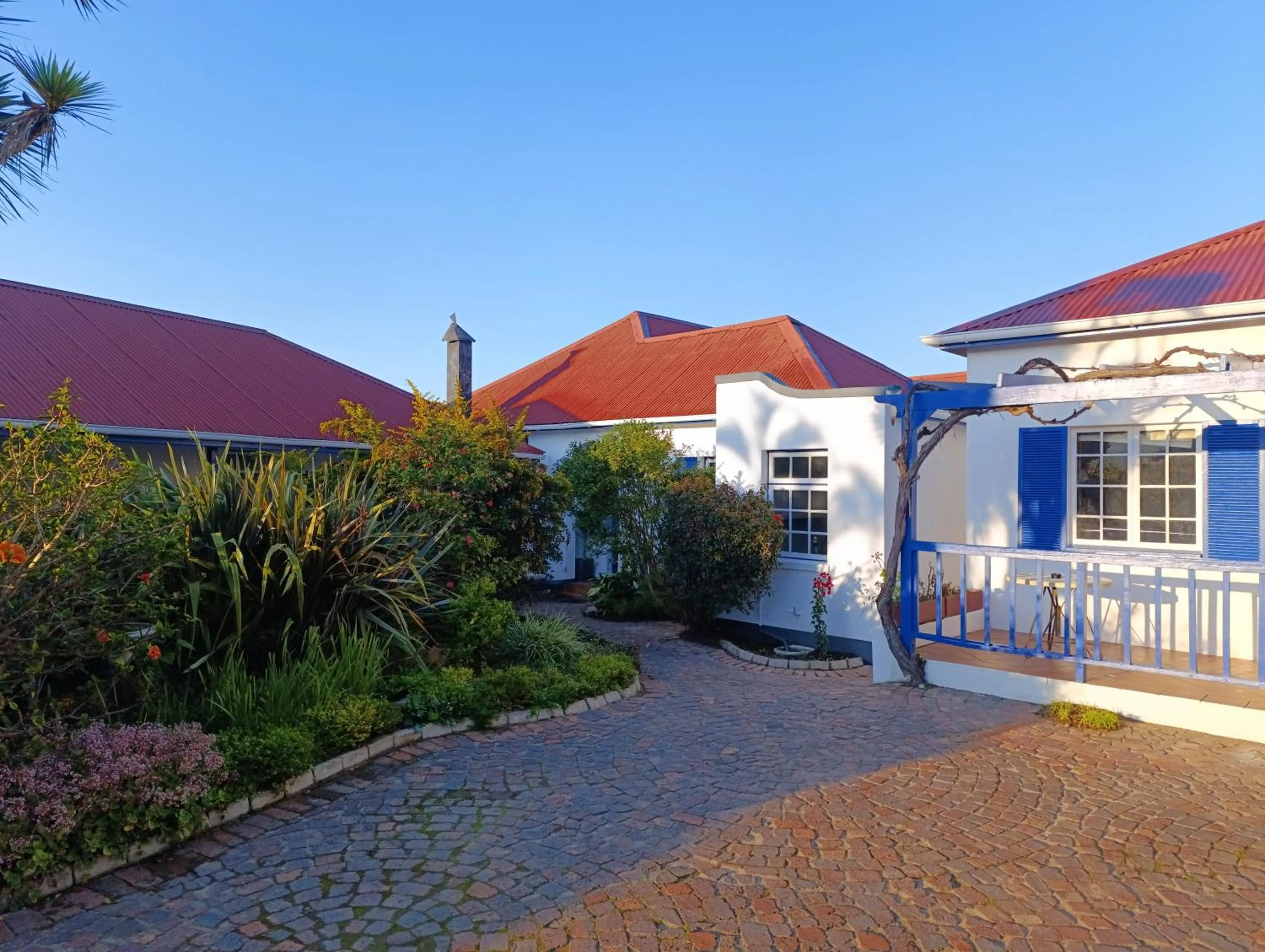 Property building in Guinea Fowl Lodge - Lagoon & Heads View B&B, Central Knysna