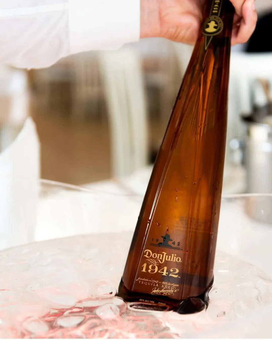 Food and drinks in Iliria Internacional Hotel