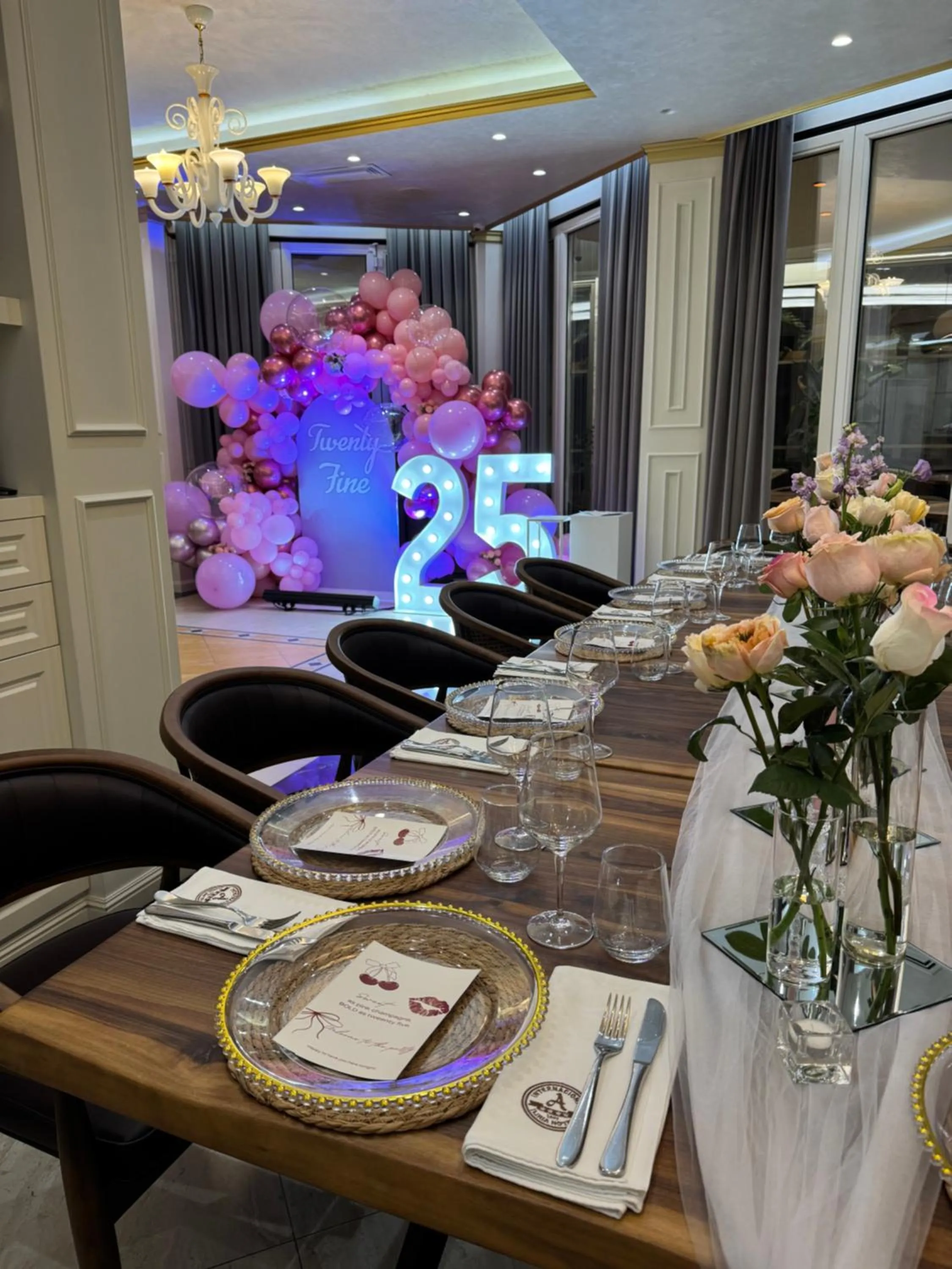 Evening entertainment in Iliria Internacional Hotel