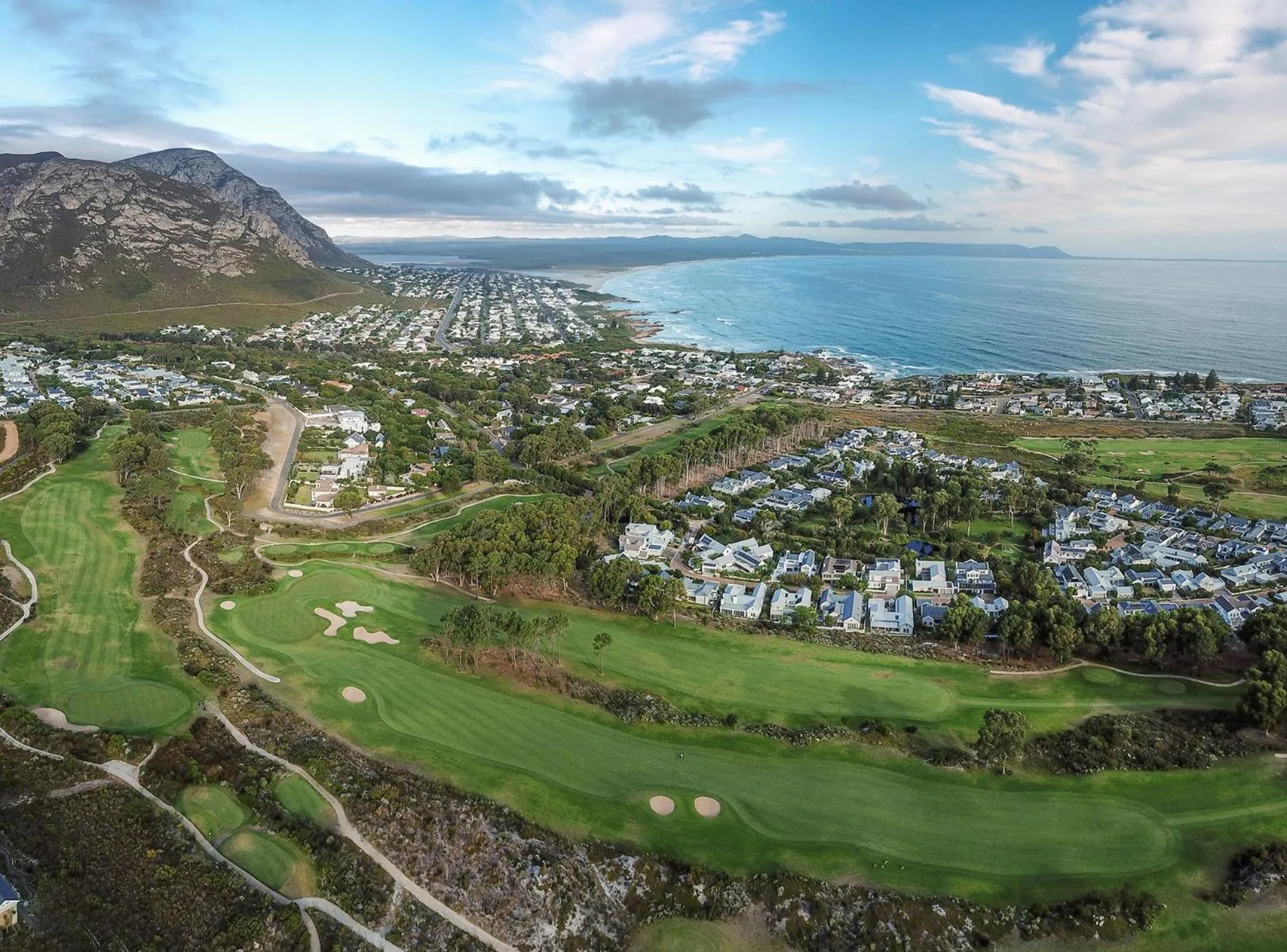 Natural landscape in Sixteen Guesthouse on Main