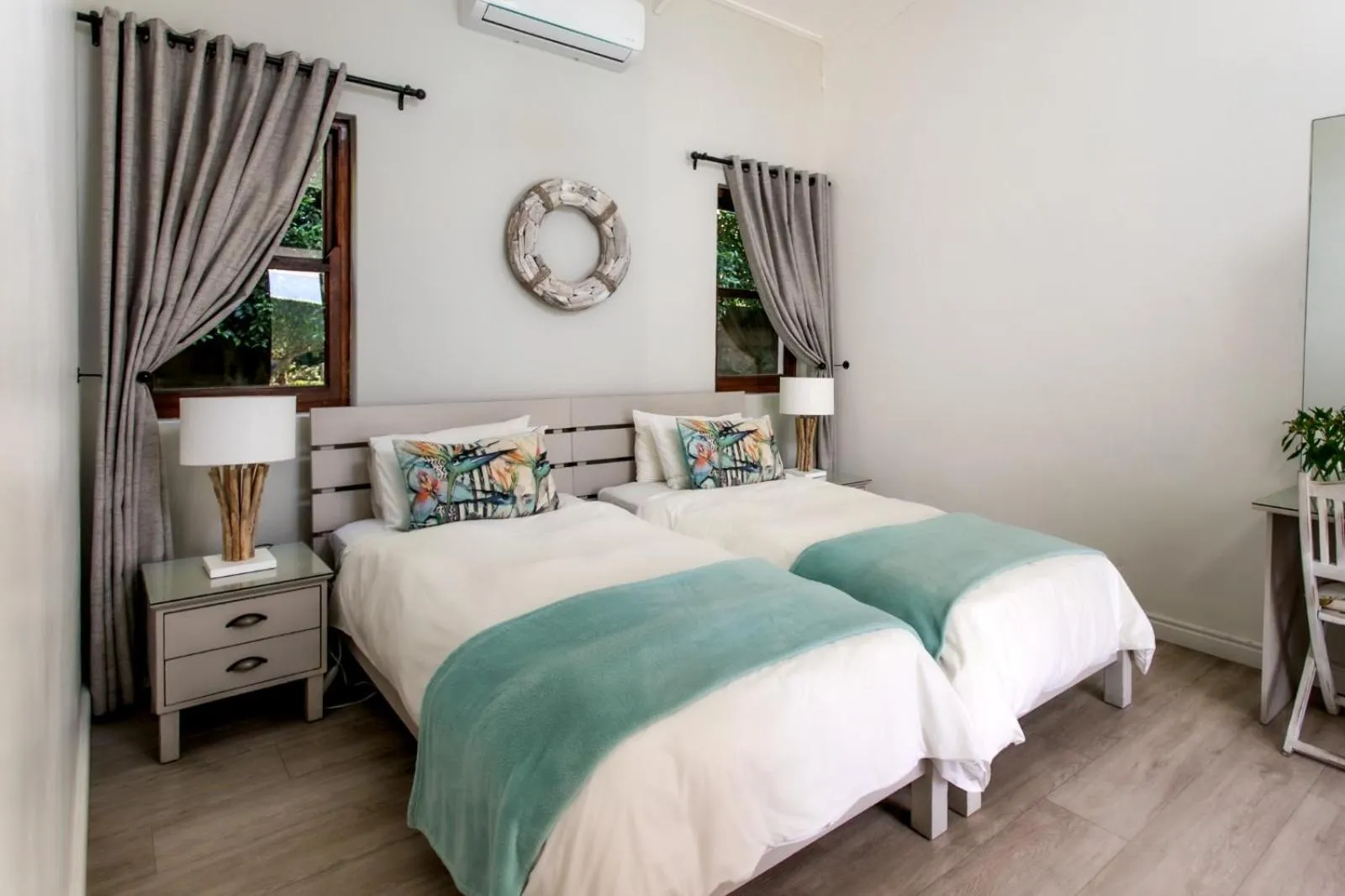 Bed in Sixteen Guesthouse on Main