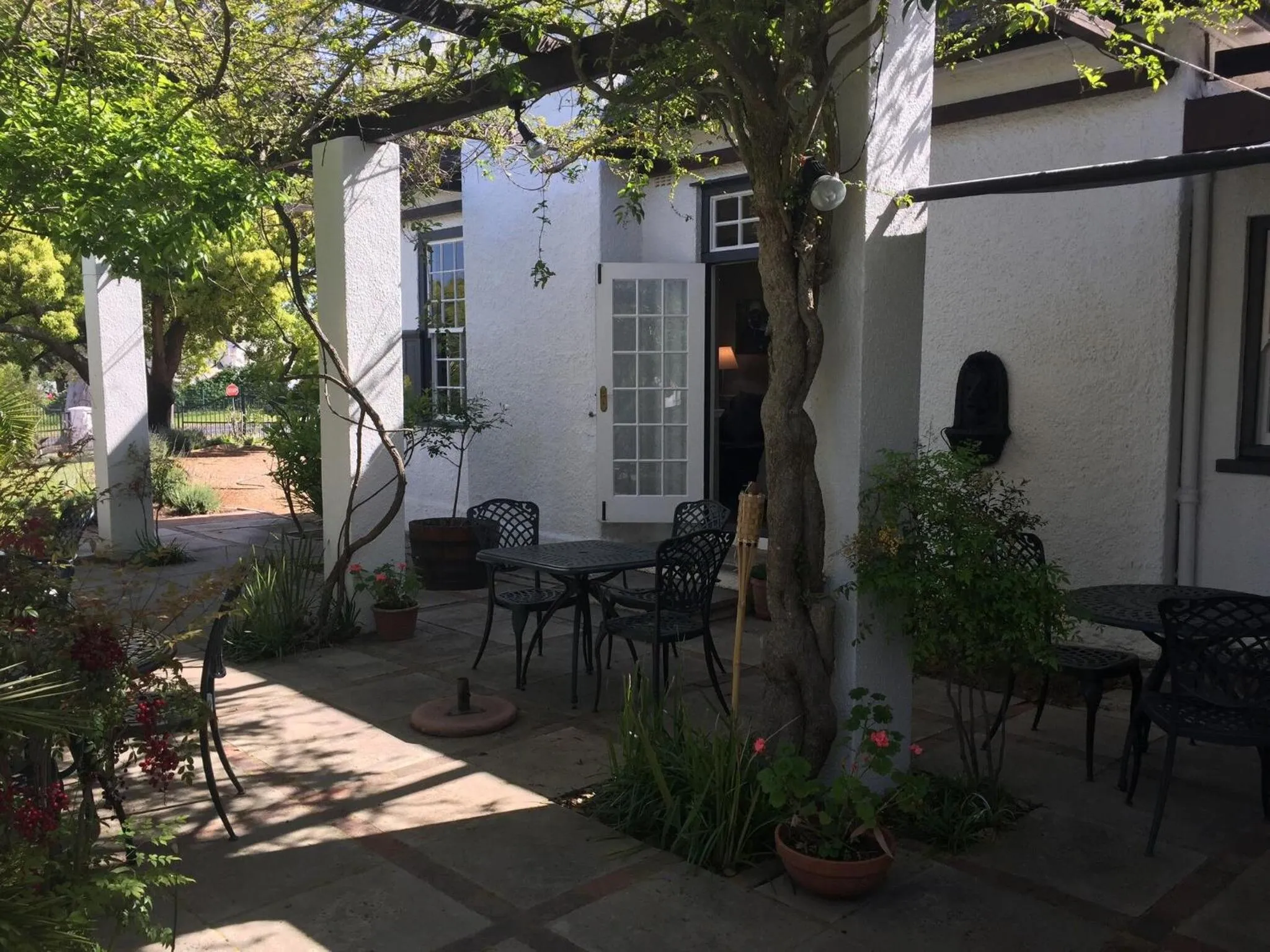 Garden in Albourne Guesthouse