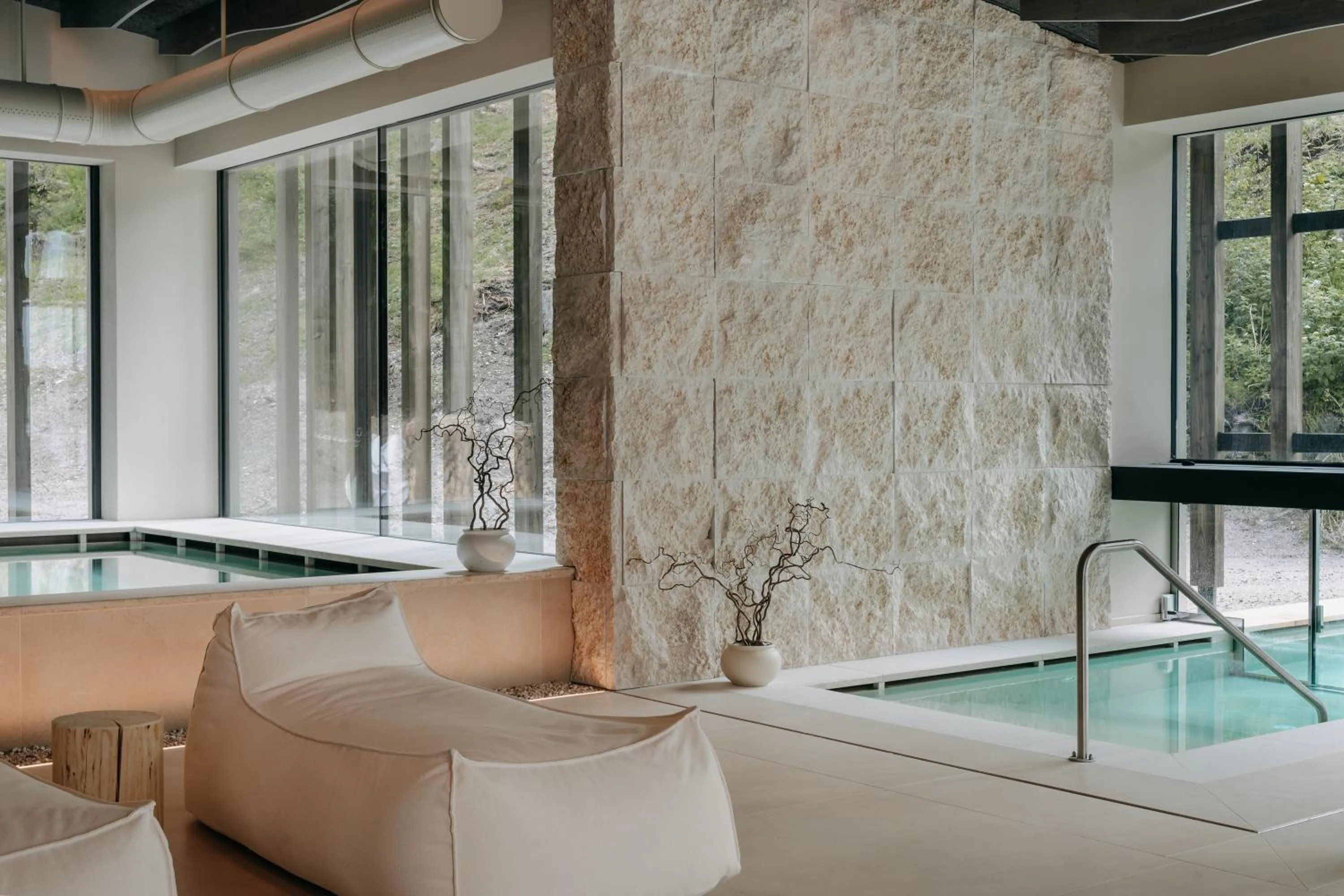 Swimming pool in Bad Ratzes