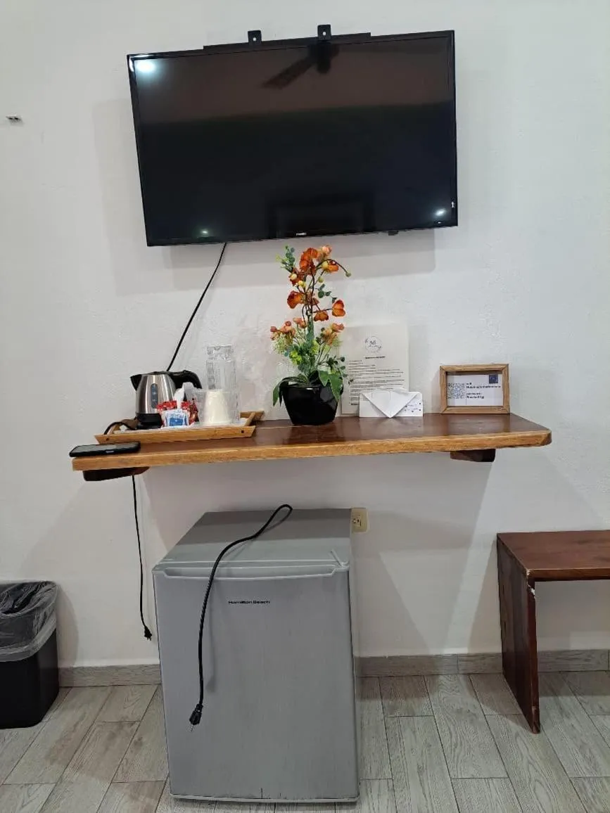 minibar in Hotel Maria Maria