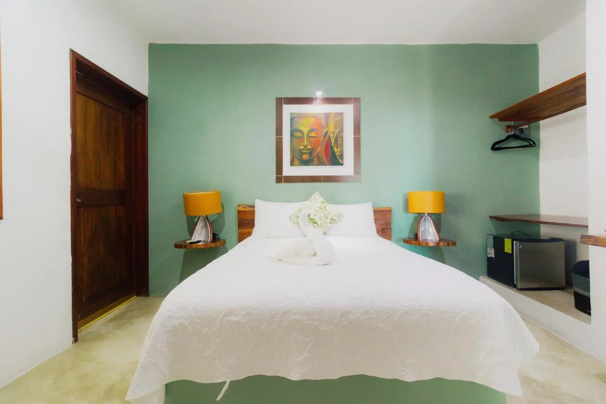 Deluxe Queen Room in Hotel Maria Maria Deluxe Queen Room in Hotel Maria Maria